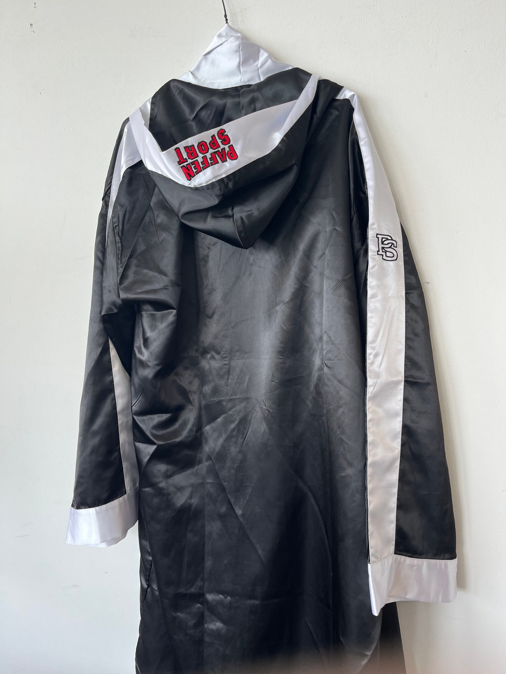 Paffen Sport Satin Boxing Robe, Black/White, Hood & Belt, Very Good Condition