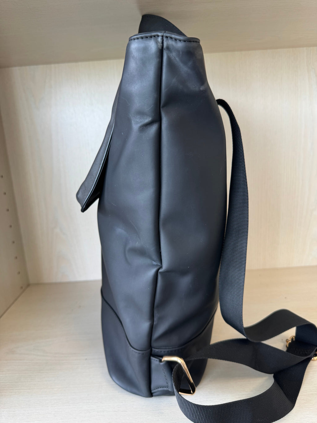 Kapten & Son Umea Backpack - All Black, Fits 15 Laptop, Good Condition