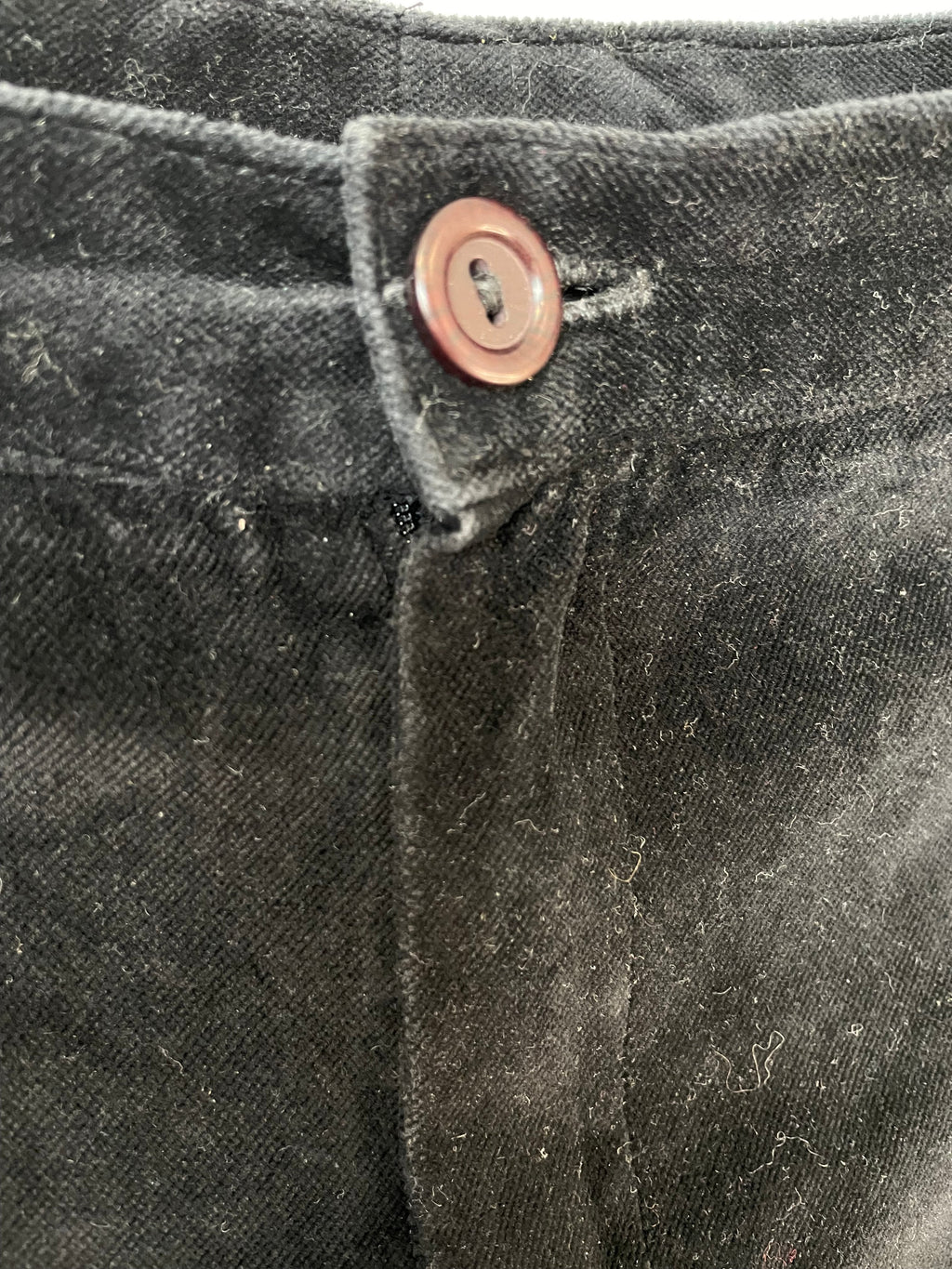 Schwarze Leinenhose mit Fransen, Größe M, guter Zustand