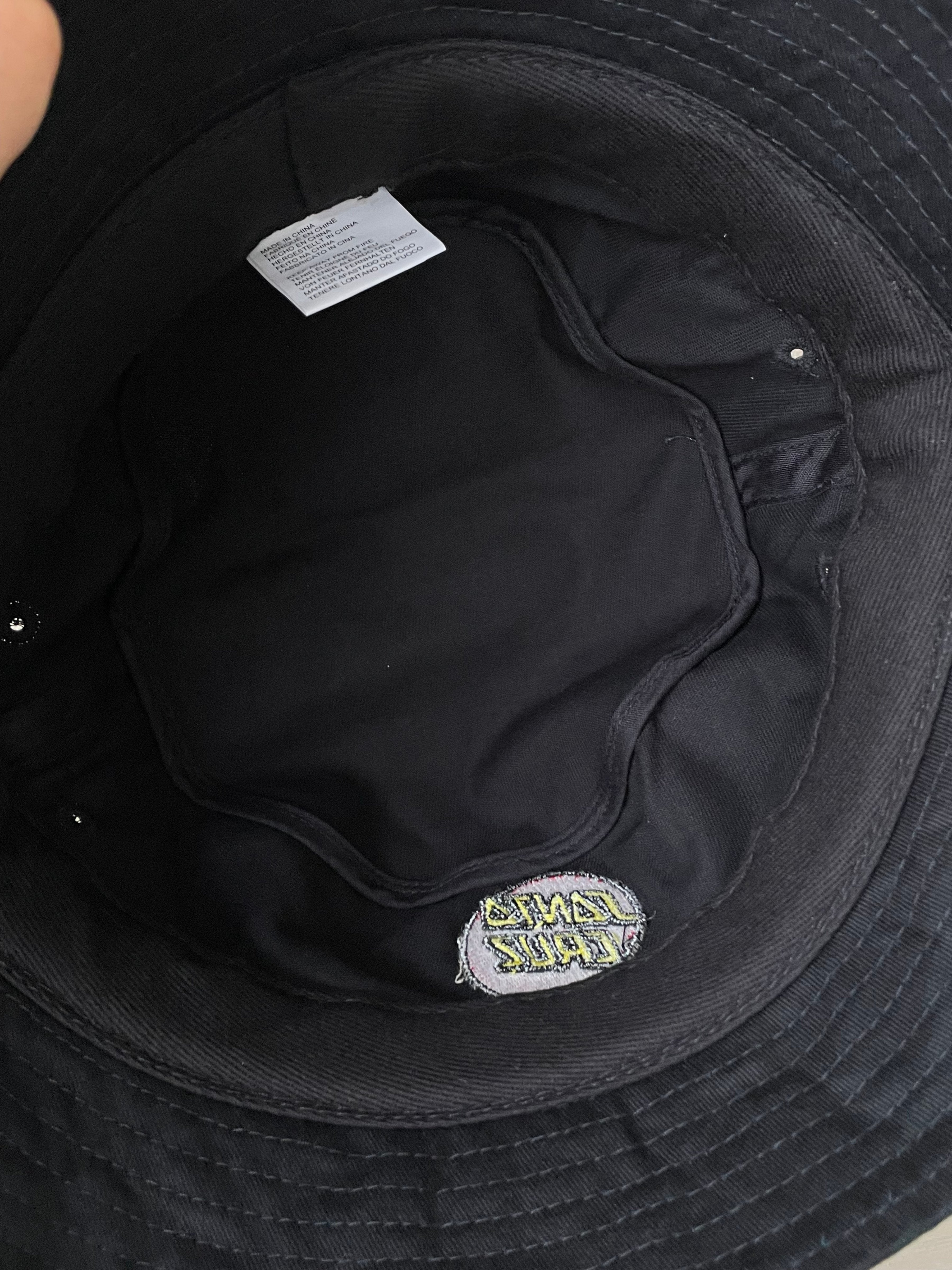 Santa Cruz “Classic Dot” Bucket Hat – Black, One Size, Like New