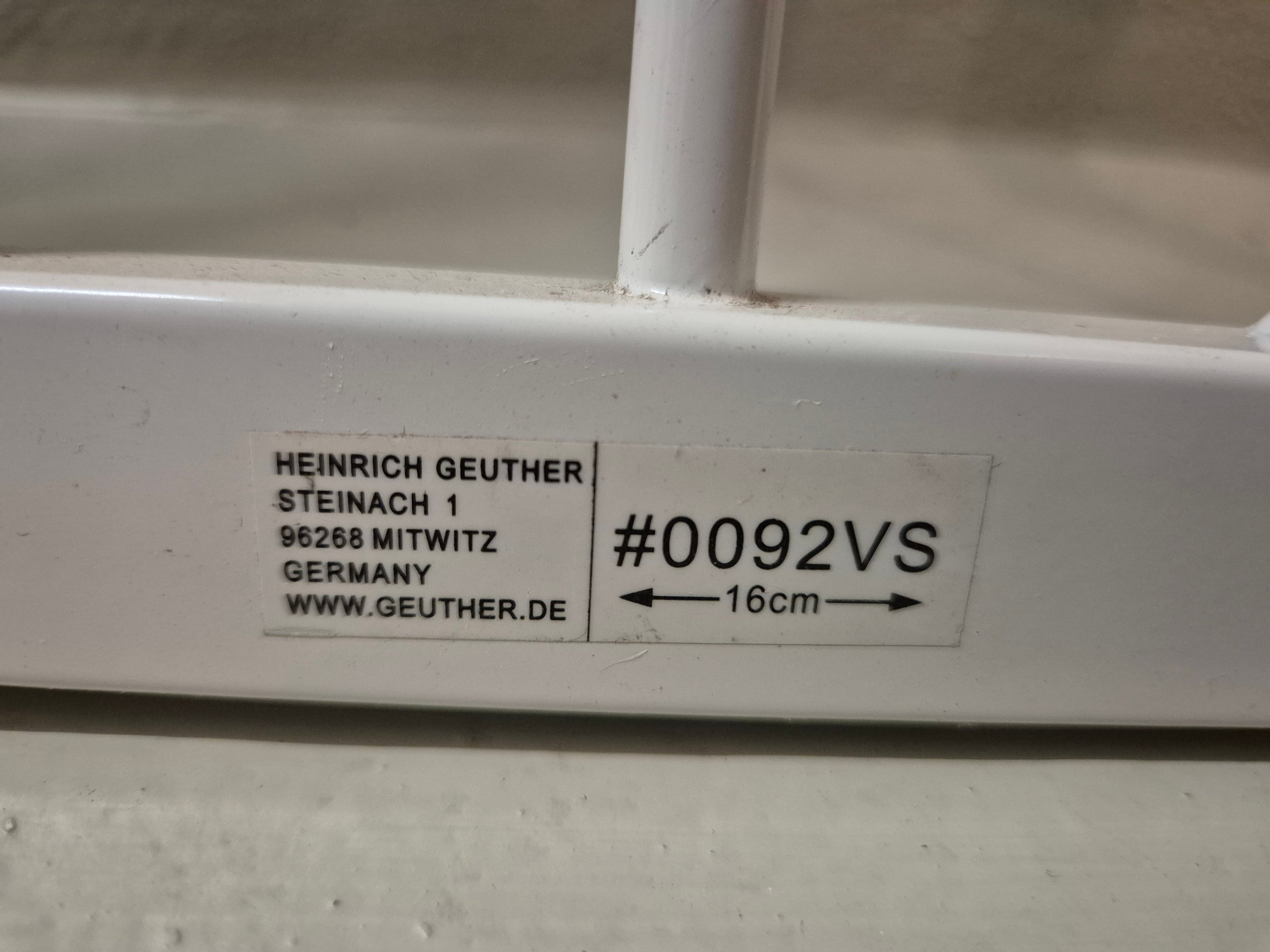 Geuther Easylock Plus 4792 Tür-/Treppenschutzgitter 80,5-86cm Weiß, guter Zustand