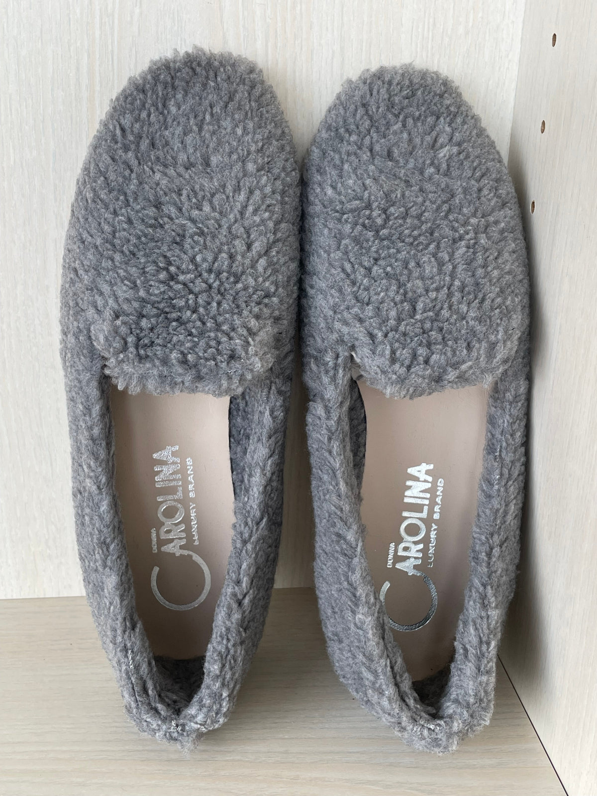 Donna Carolina Slippers Cora Grigio Grau Größe 38 Neu