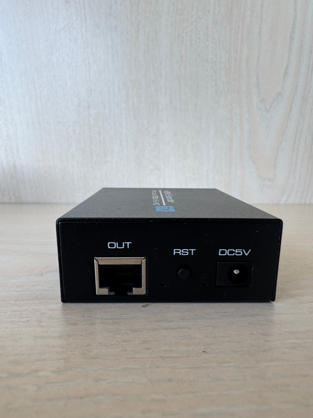 Monoprice Blackbird HDMI Extender Black Non-functional 6x9x2.5cm