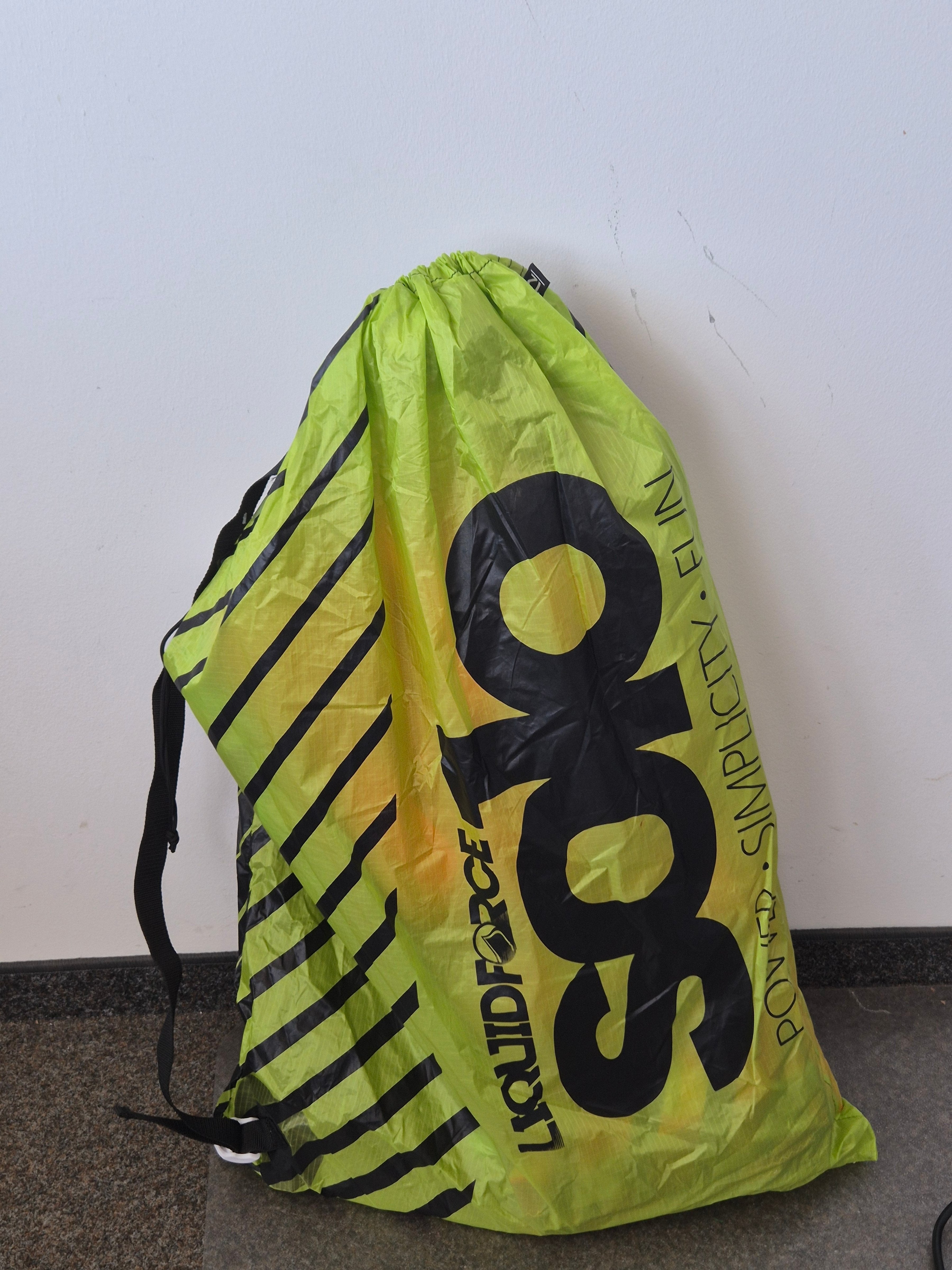 Liquid Force Solo Kite 12m Gelb/Orange/Schwarz Sehr Gut