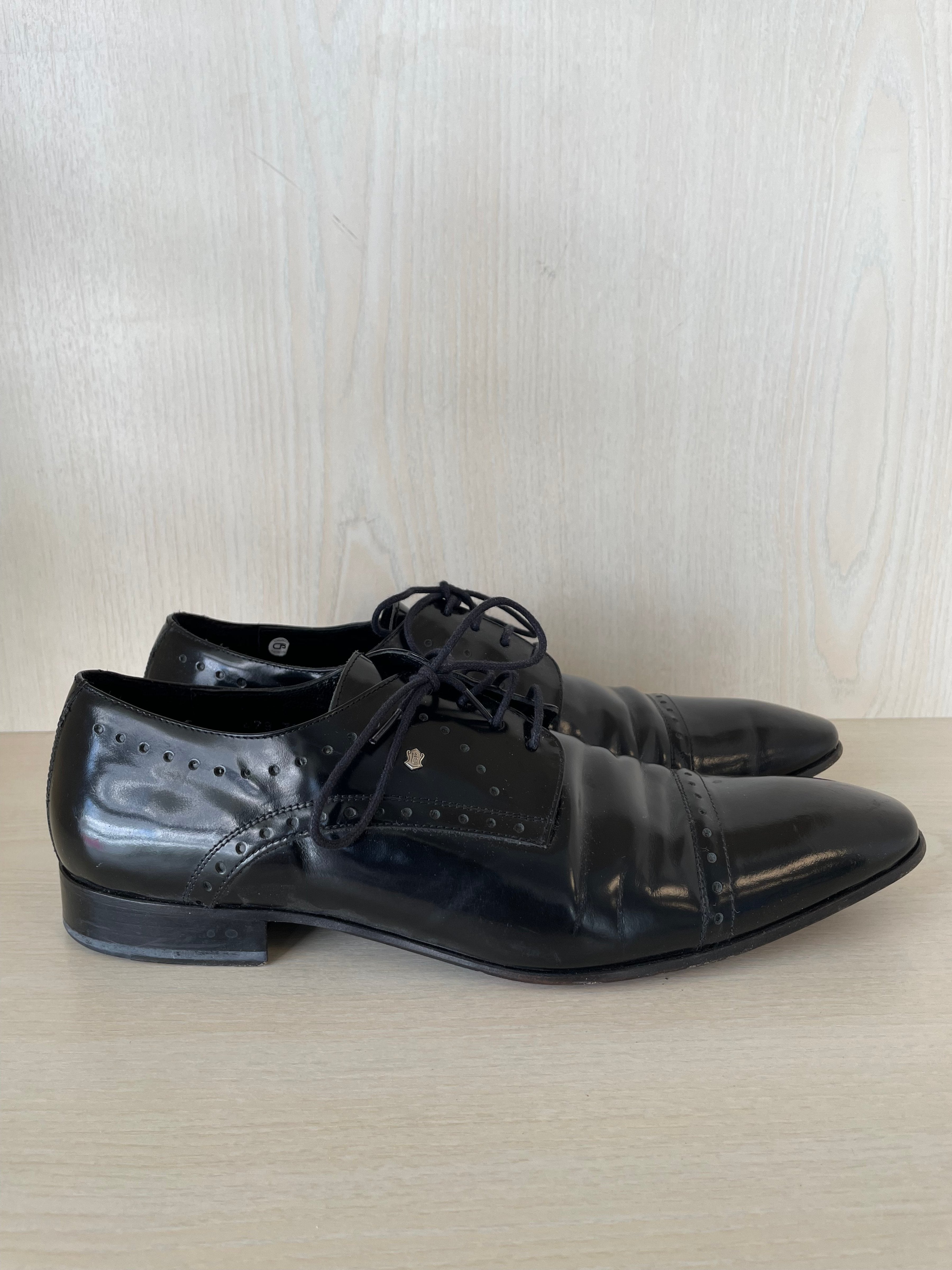 Pedro Camino Black Leather Brogue Oxfords, Size 43 EU, Very Good Condition