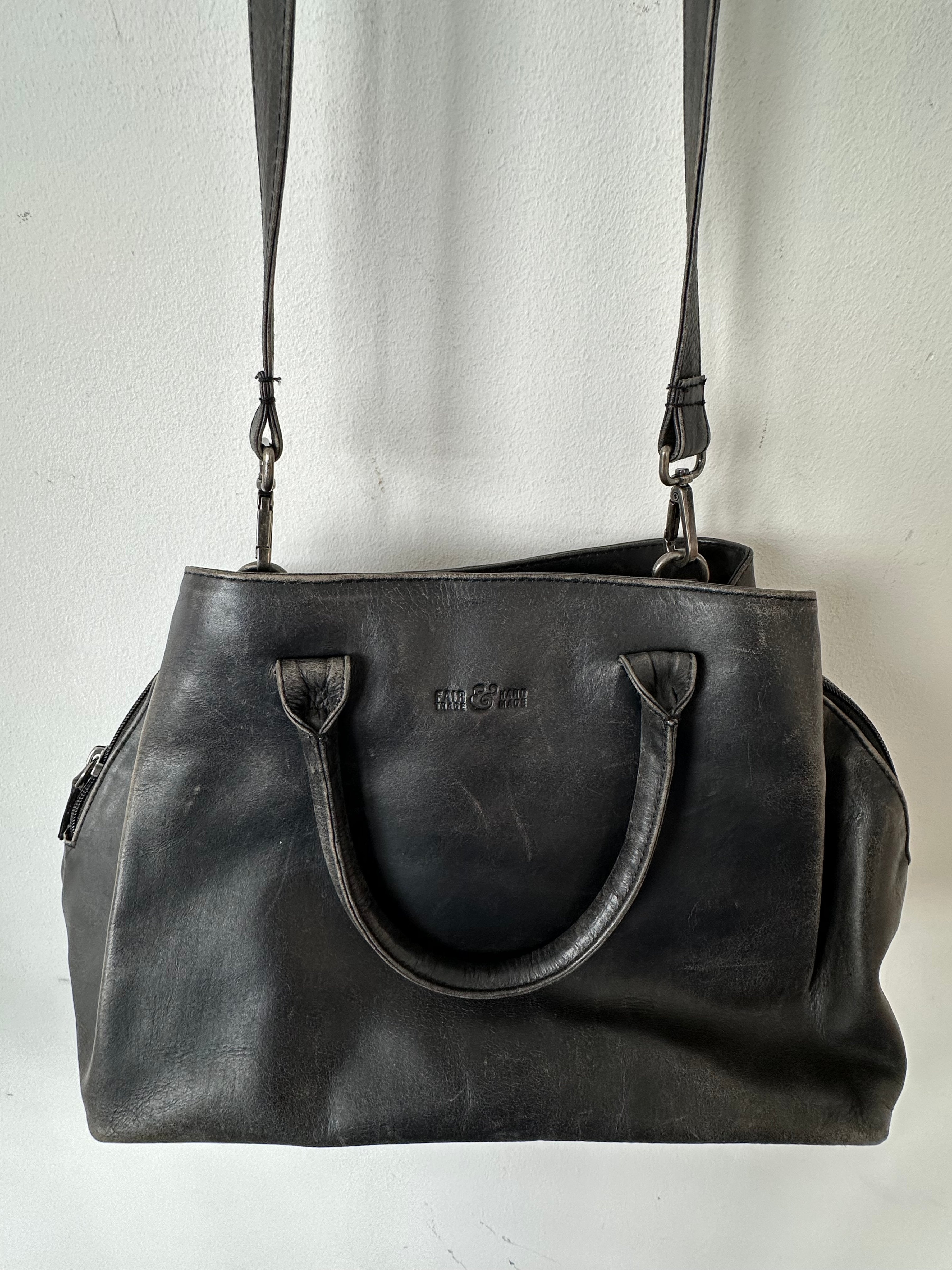 Contigo Fairtrade Ledertasche, mittel, normaler Zustand, braun