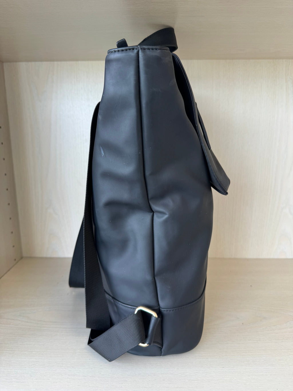 Kapten & Son Umea Backpack - All Black, Fits 15 Laptop, Good Condition