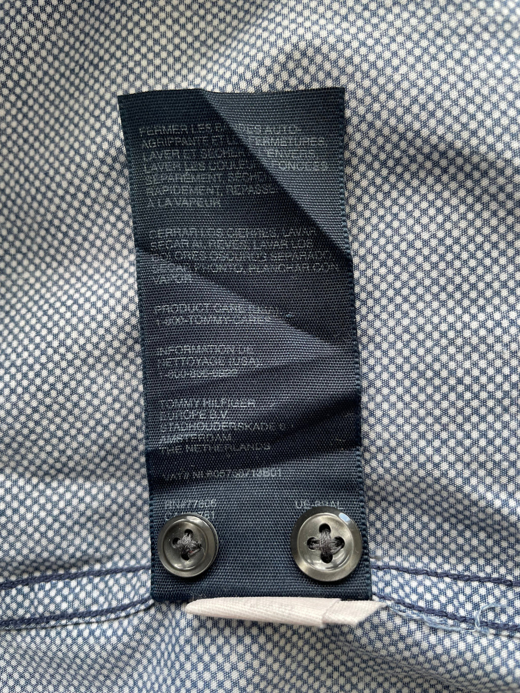 Tommy Hilfiger Men's Slim Fit Blue Shirt, Size M, Very Good Condition