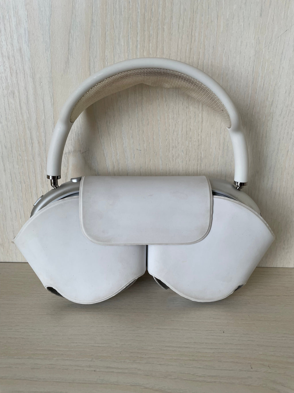 Apple AirPods Max A2096 Silber, Gebraucht, Ohne Ohrpolster, Mit Case