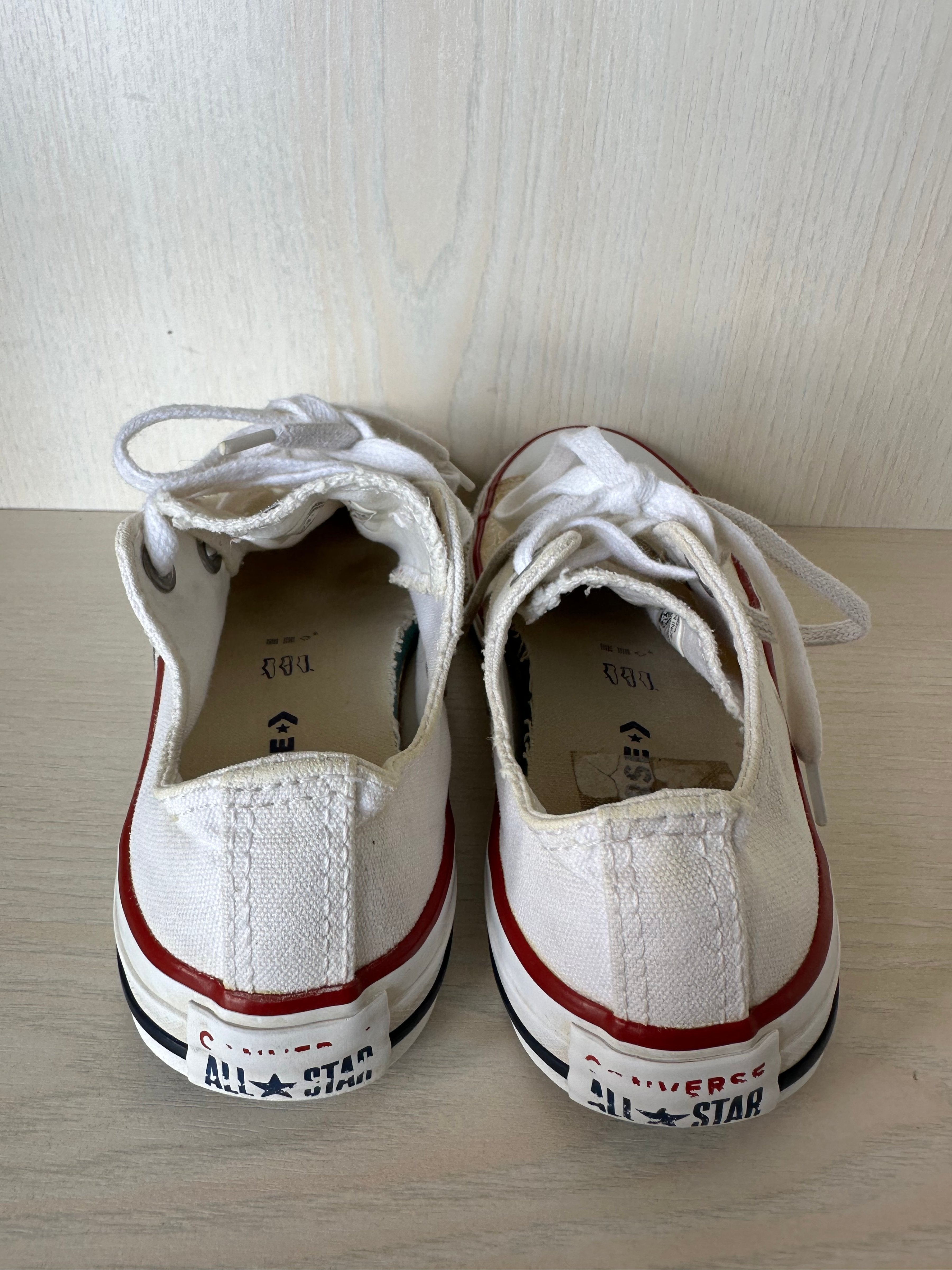 Converse Chuck Taylor All Star Low Kids EU 33 White/Red – Normal Use