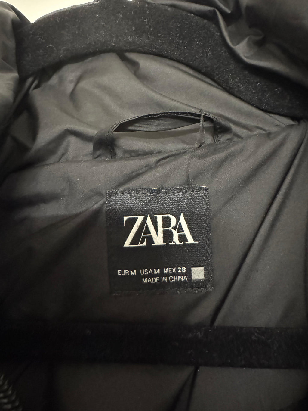 Zara Puffer Jacket Black Medium Very Good Condition