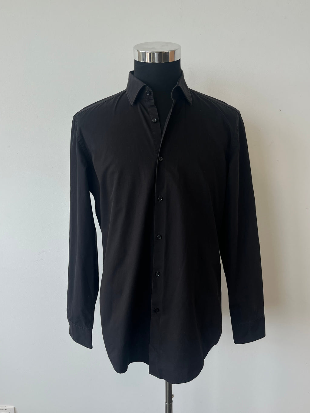 HUGO Slim Fit Hemd Schwarz, Größe M, guter Zustand