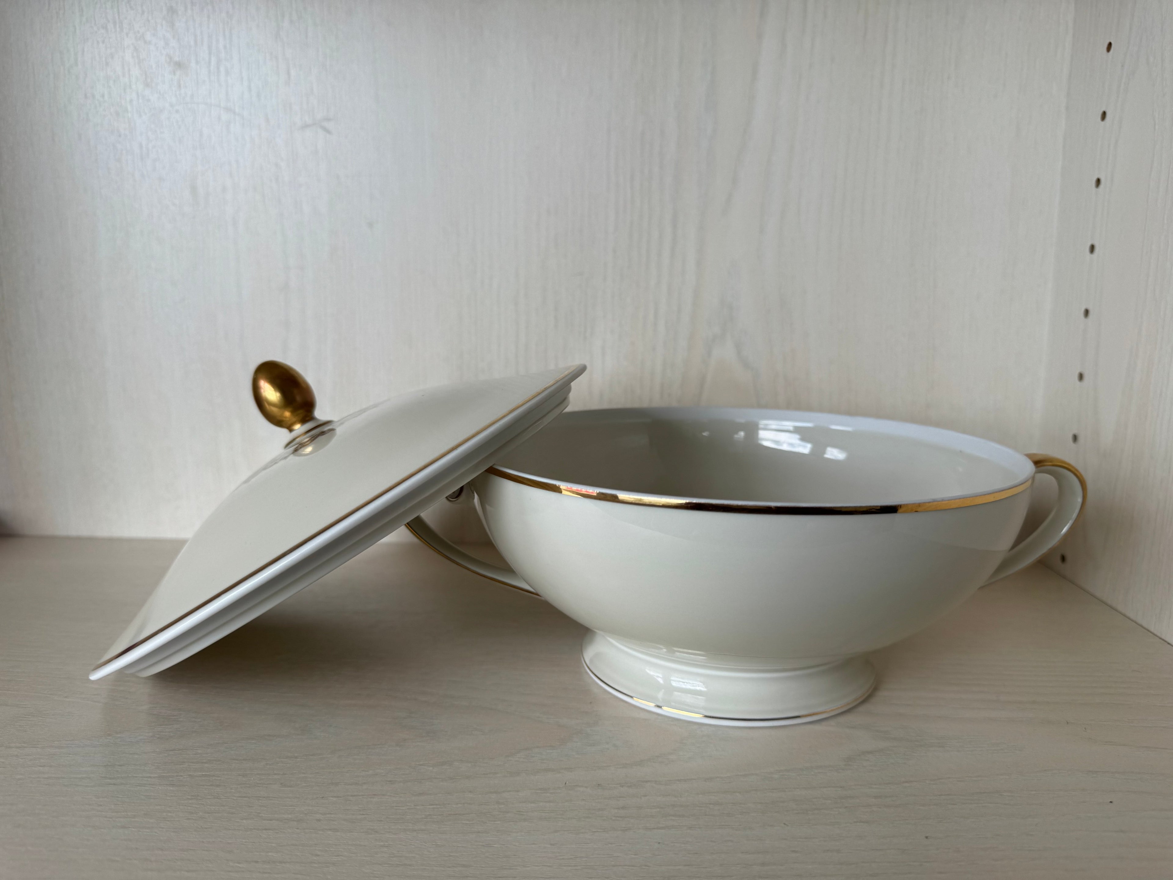 Winterling Bavaria Porcelain Tureen 1495 Gold Trim 20.5cm Good Condition