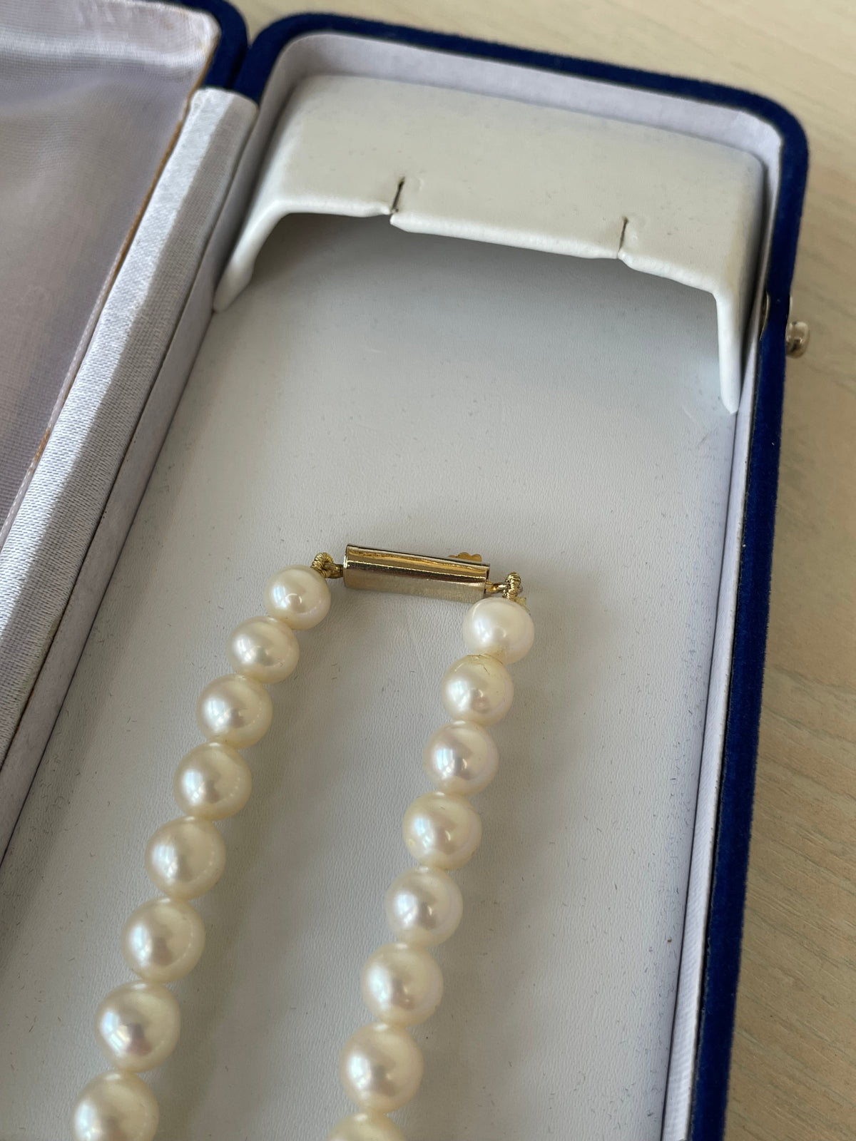 Krishna Pearls Necklace Akoya, Like New, 47cm, White Cultured Pearls