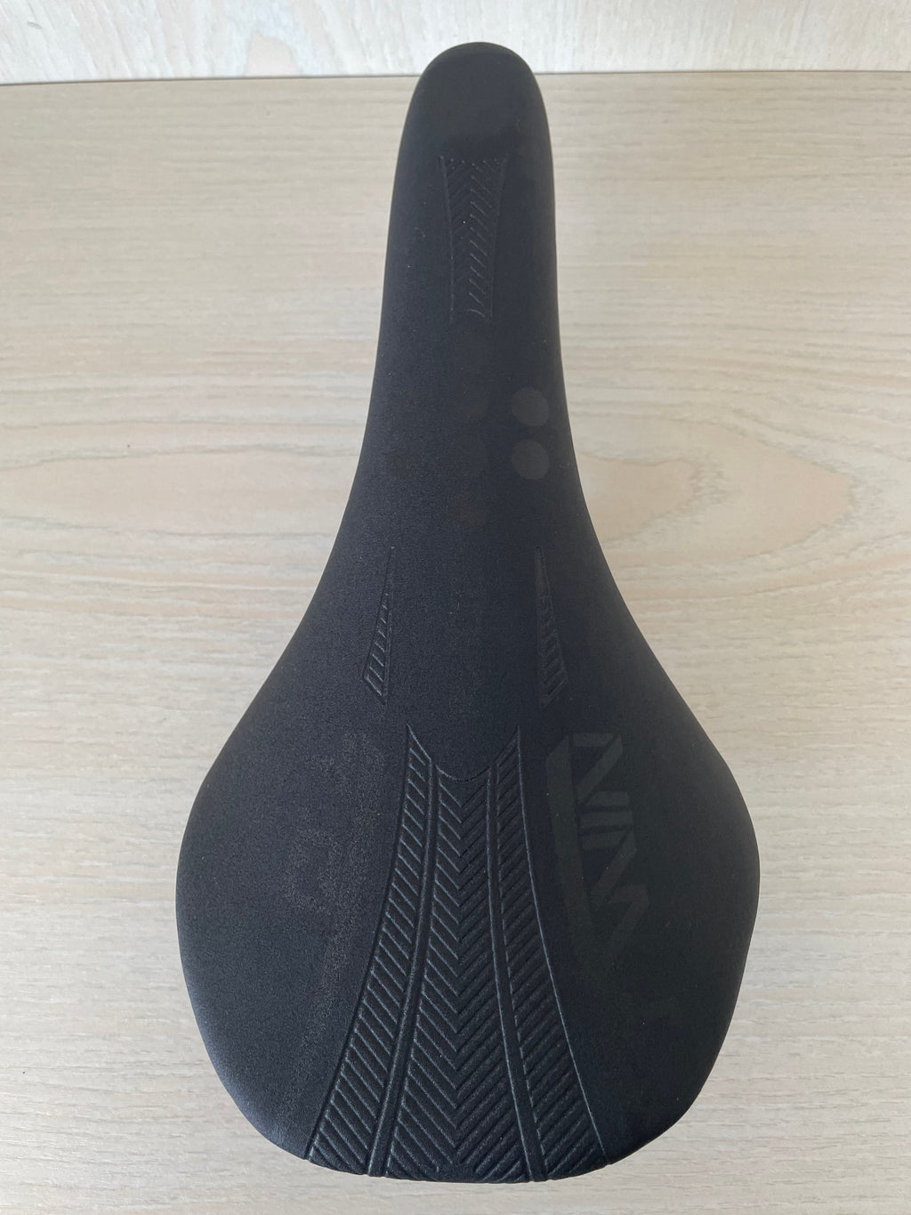 Schwarzer Selle Italia Turbo Bullitt Sattel – Chevron & Punktmuster – Sehr Gut