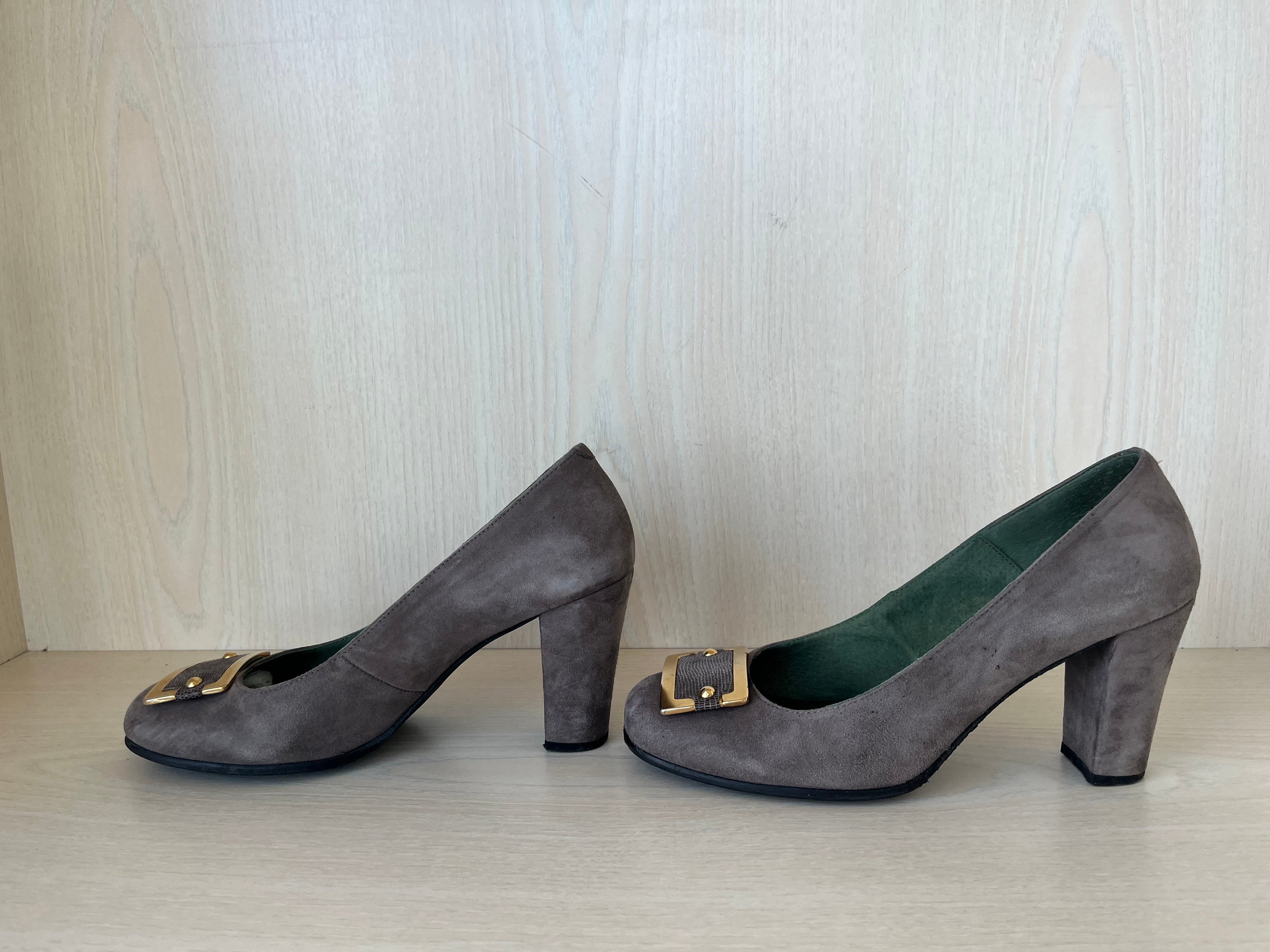 Valty Damen Wildlederpumps, Taupe, Gr. 39, Sehr Gut, Absatz 8,5 cm