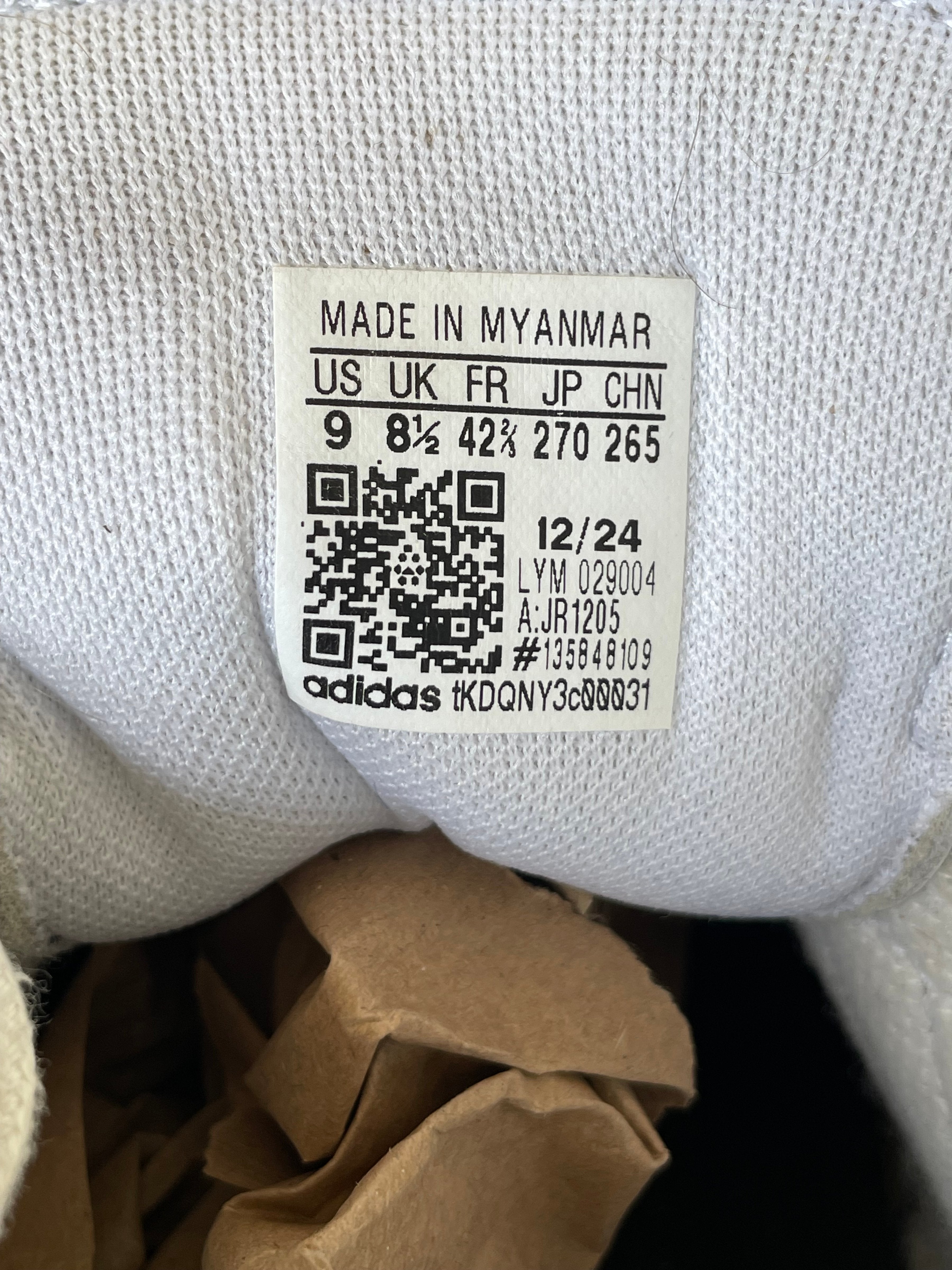Adidas Barreda Weiß/Schwarz EU 42 Sneaker – Sehr guter Zustand