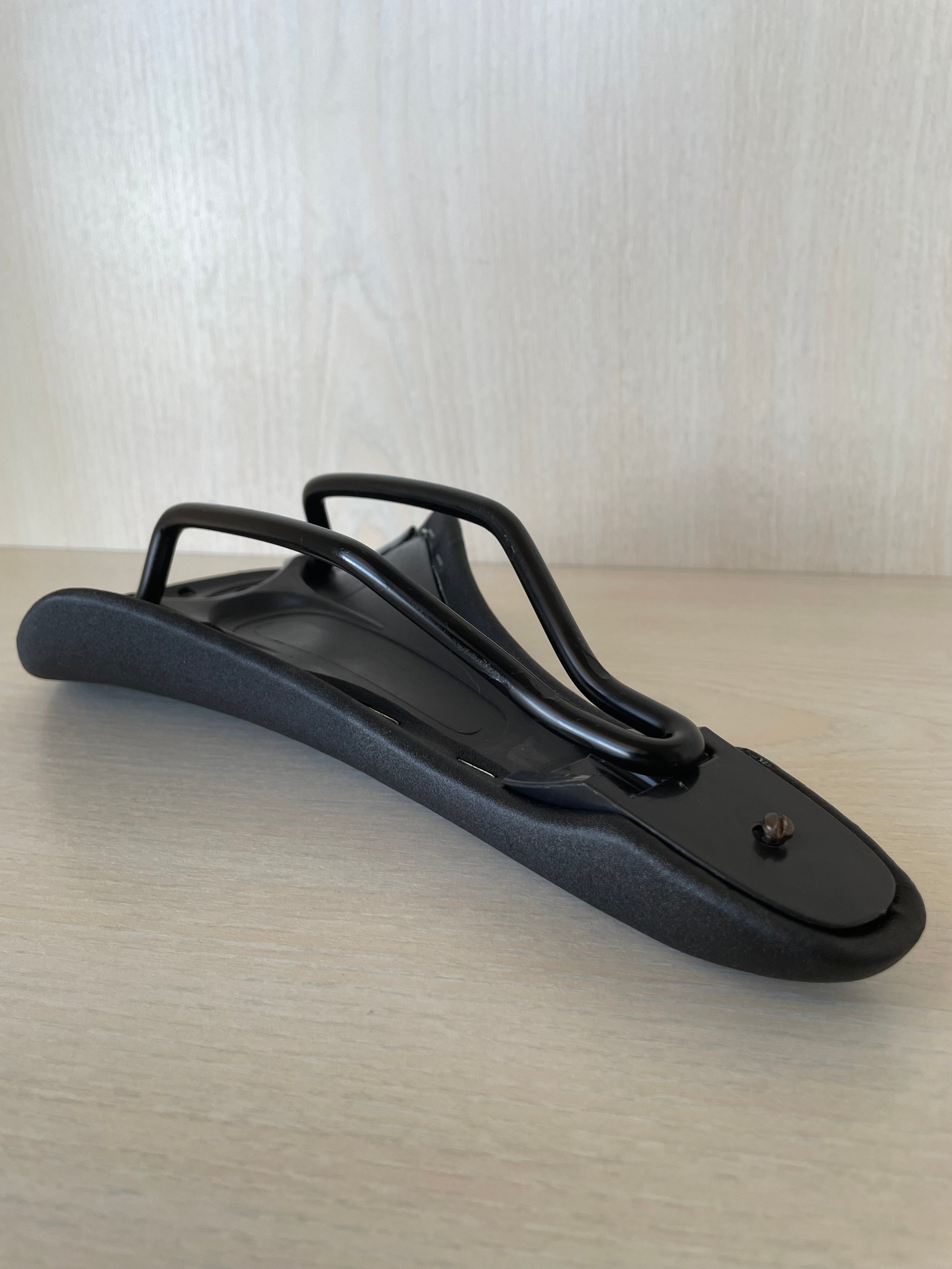 Schwarzer Selle Italia Turbo Bullitt Sattel – Chevron & Punktmuster – Sehr Gut