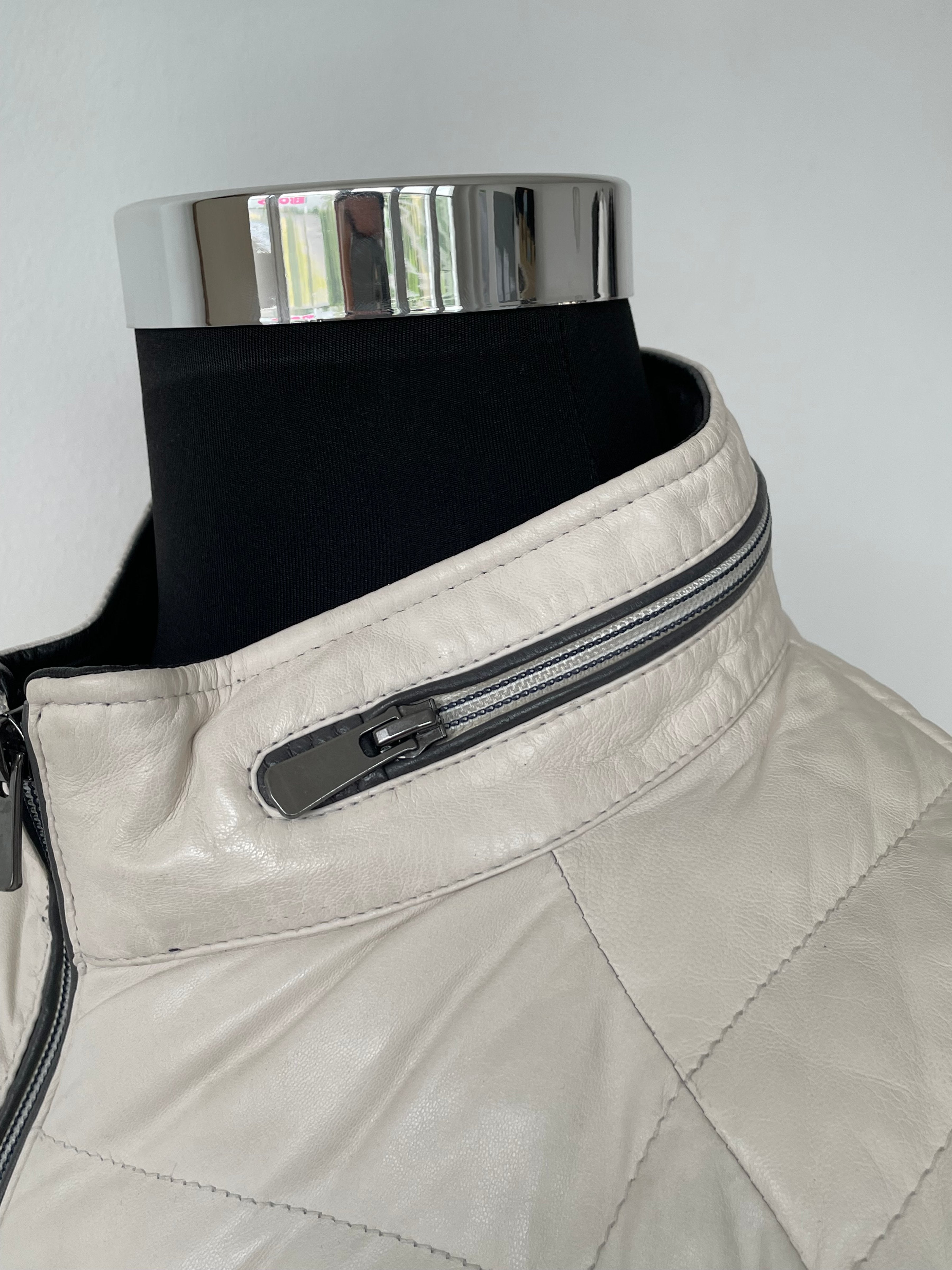 LLOYD Men's Quilted Lamb Leather Jacket, Ice White, XL, Very Good Condition