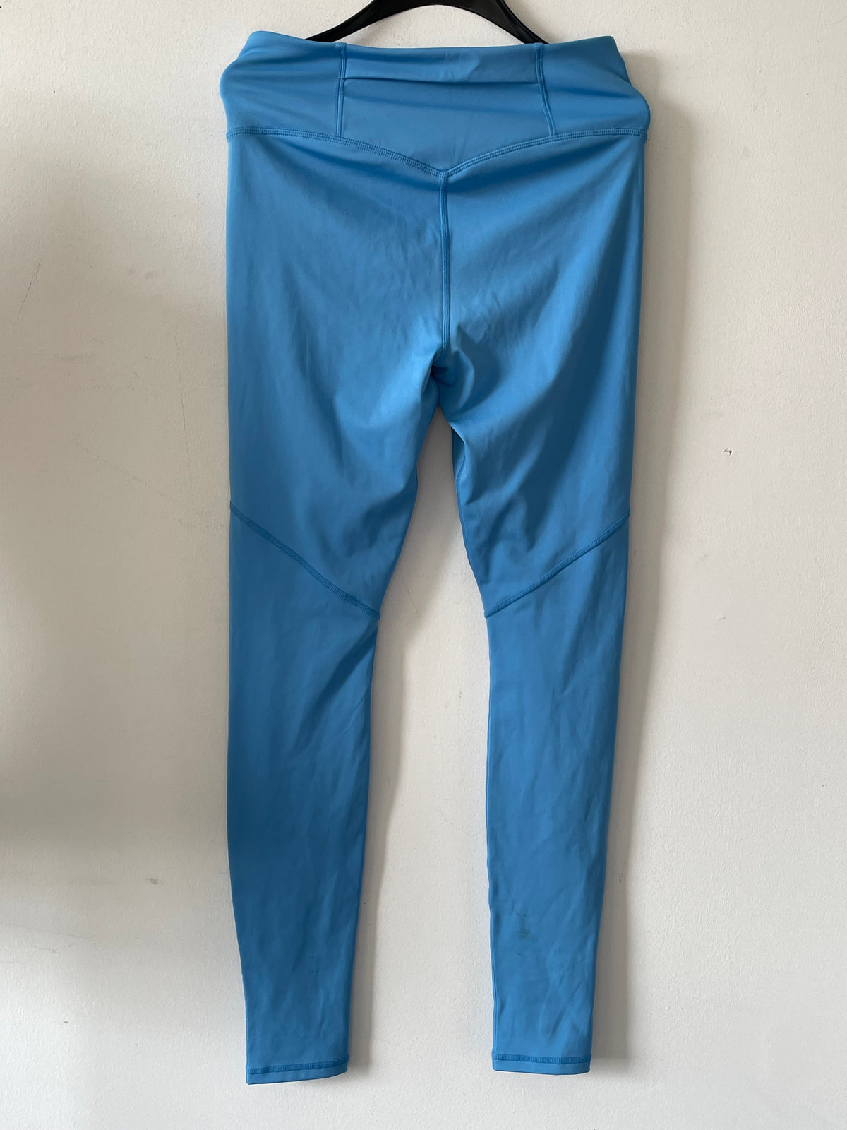 Fabletics Leggings Motion365 HW 7/8, M, Lakeside Blau, Gebraucht mit Fleck