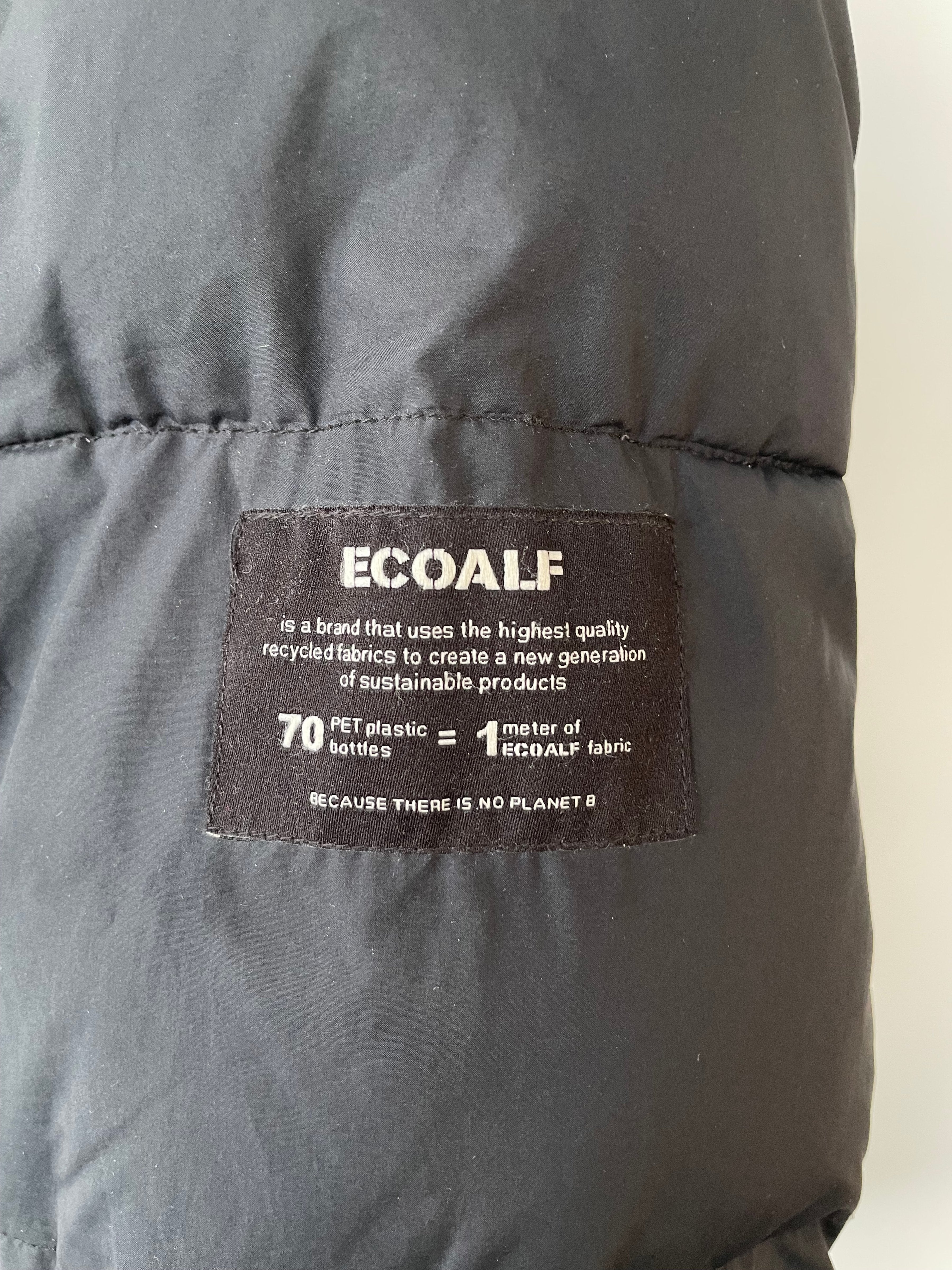 ECOALF Damen XS Schwarz Daunenmantel – 70% Daunen, Kapuze, guter Zustand
