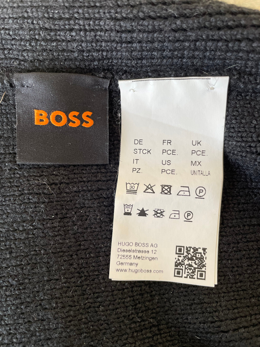 BOSS Foxxy-1 Beanie, Black, Ribbed Knit, One Size, Very Good Condition