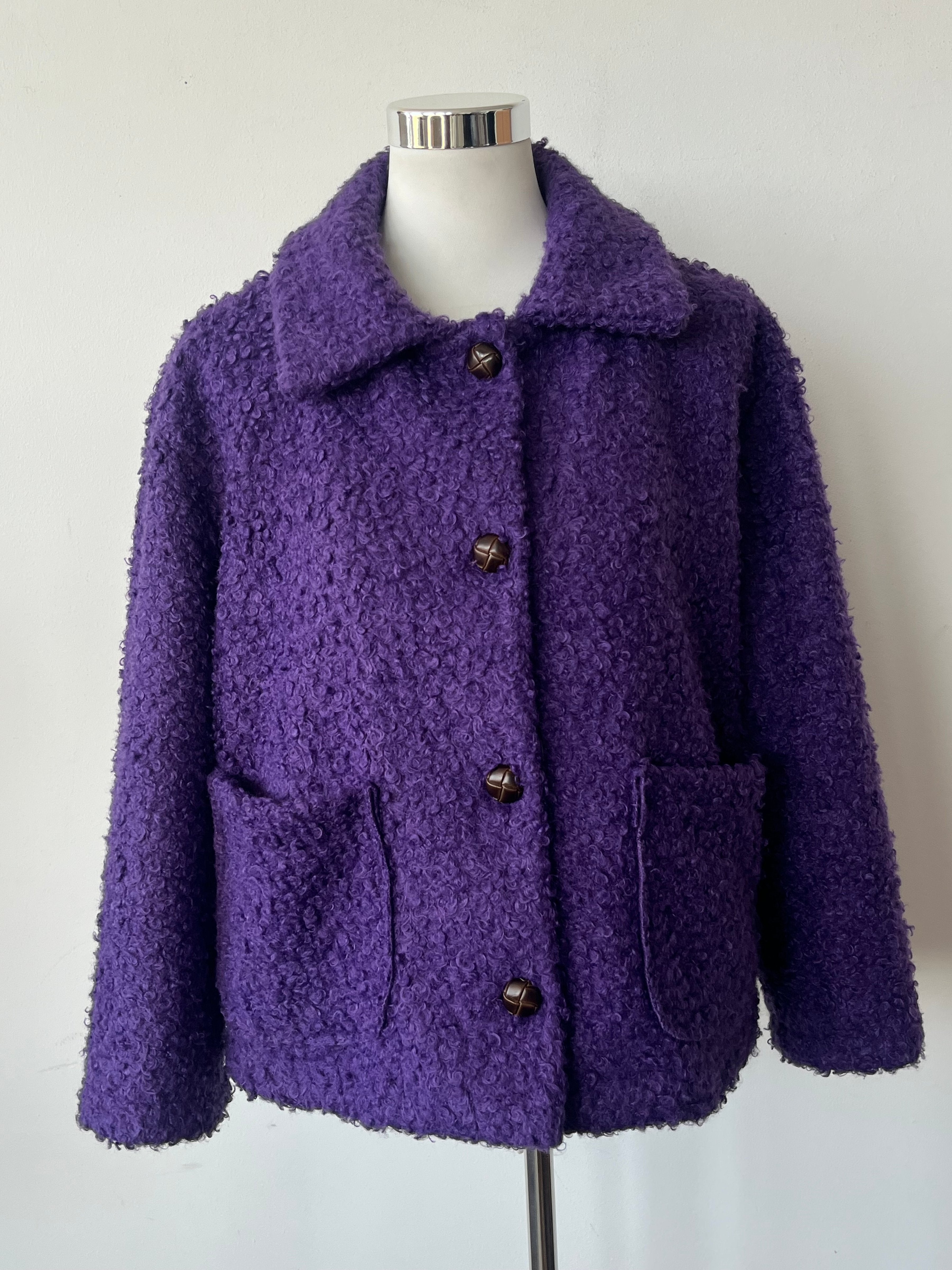 Zeta Otto Studio Bouclé Wolljacke Lila Gr. M Sehr Gut
