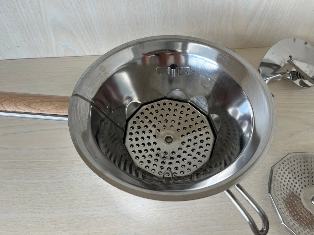 GEFU Flotte Lotte 24200 Lebensmittelmühle Edelstahl Mittel Zustand: Gut