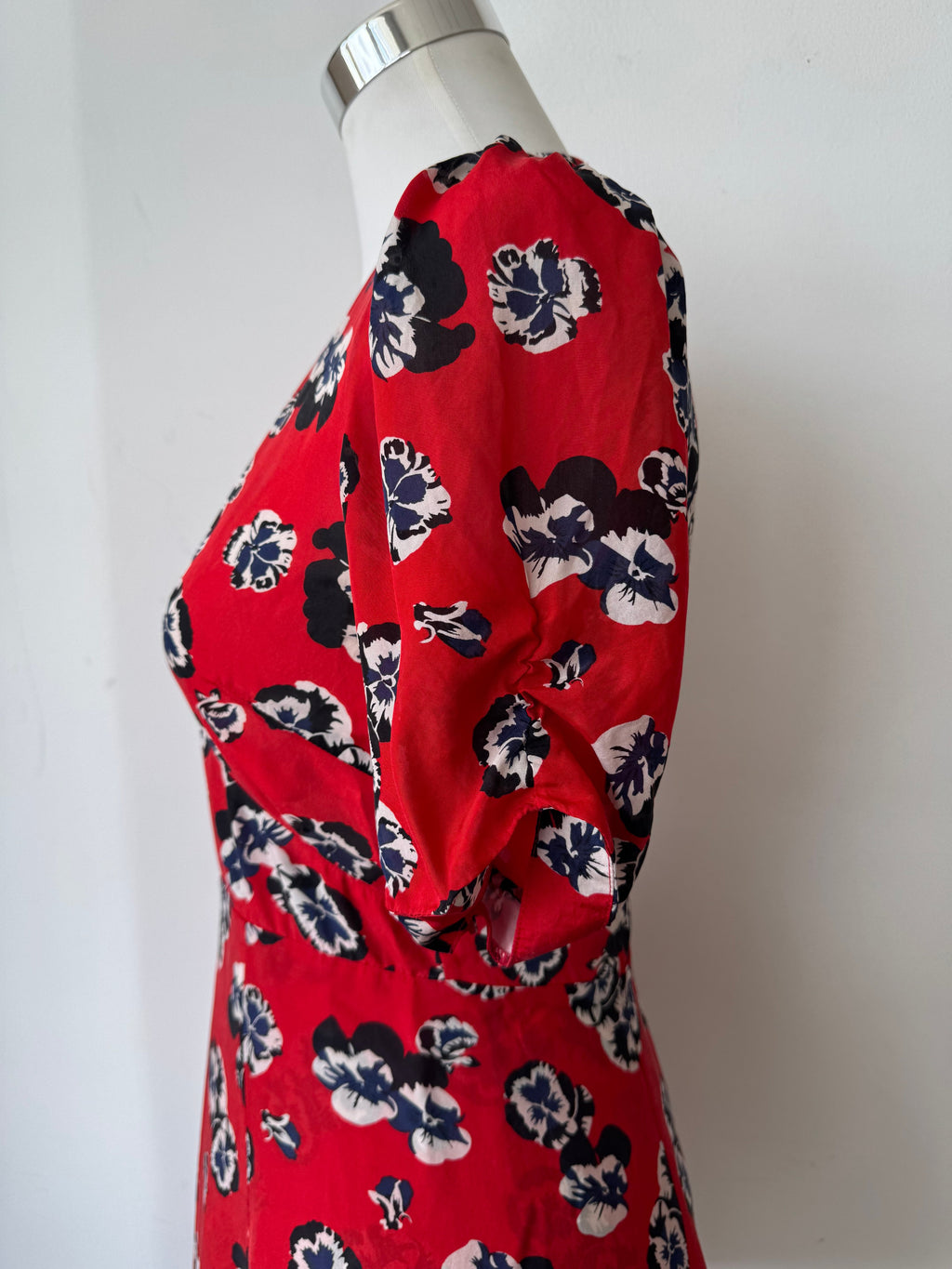 Réalisation Par Red Floral Silk Dress, Normal Use, 43cm Chest
