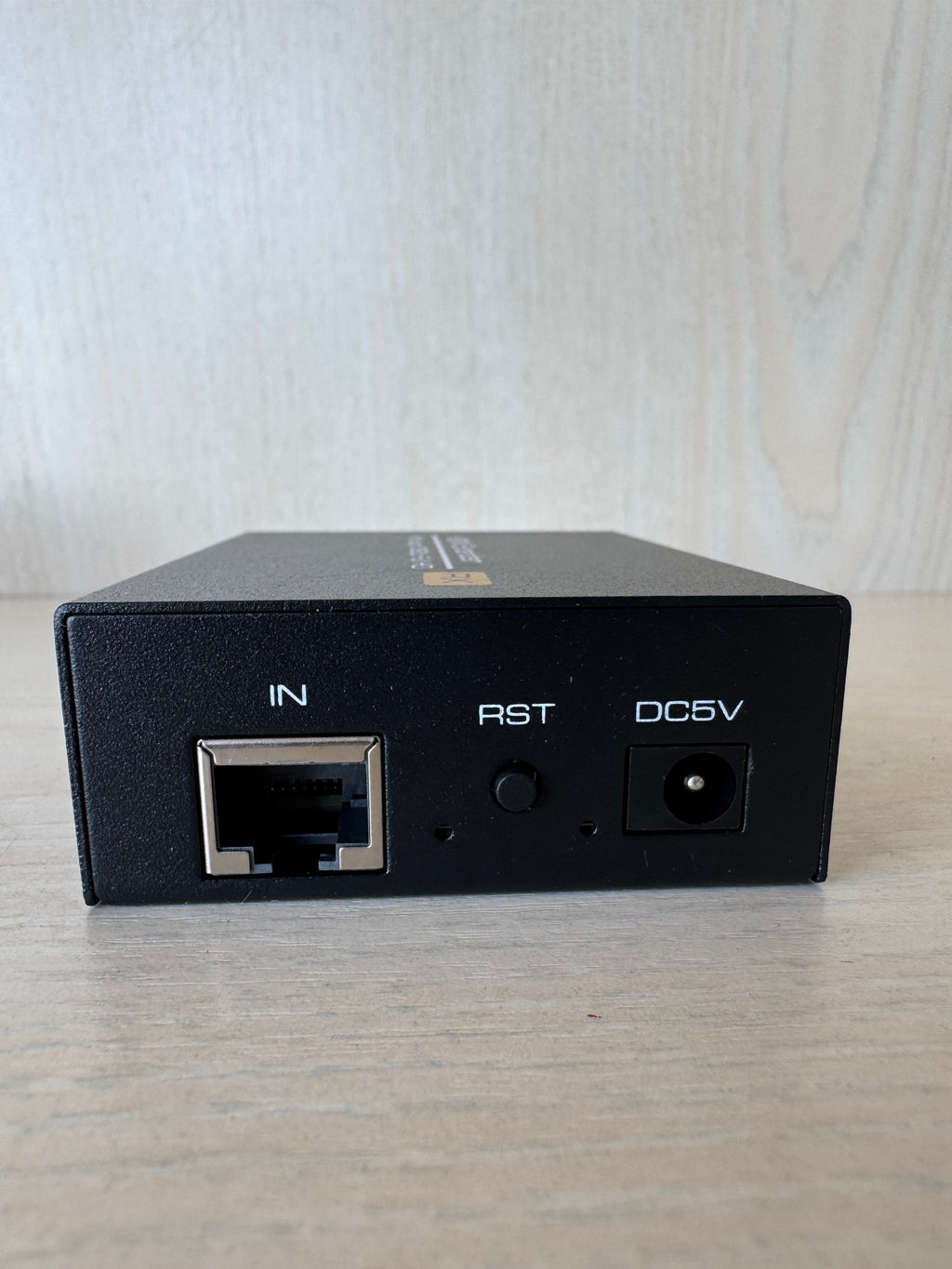 Monoprice Blackbird HDMI Extender Black Non-functional 6x9x2.5cm
