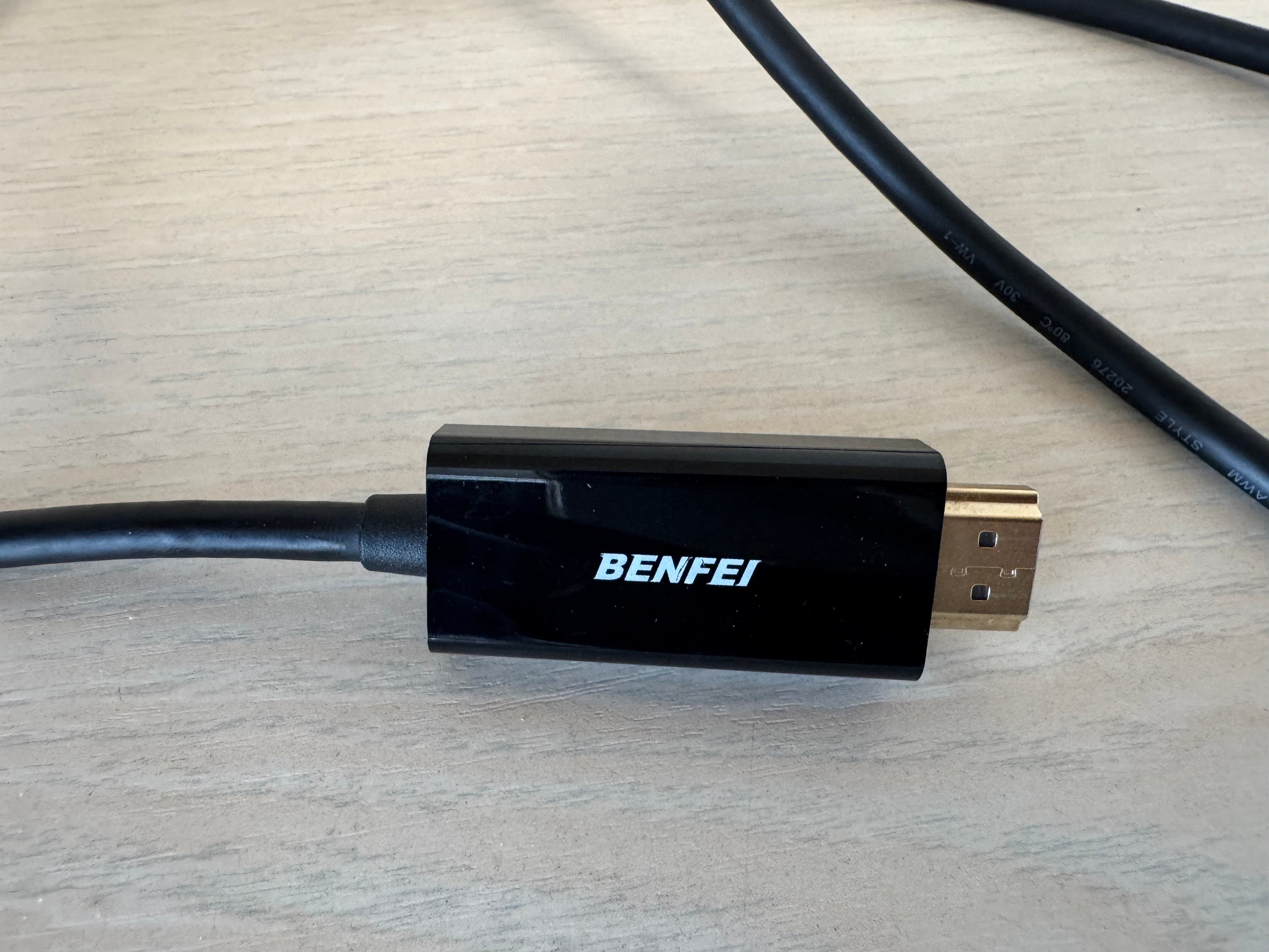 Benfei USB-zu-HDMI-Kabel 2m Schwarz Sehr Gut