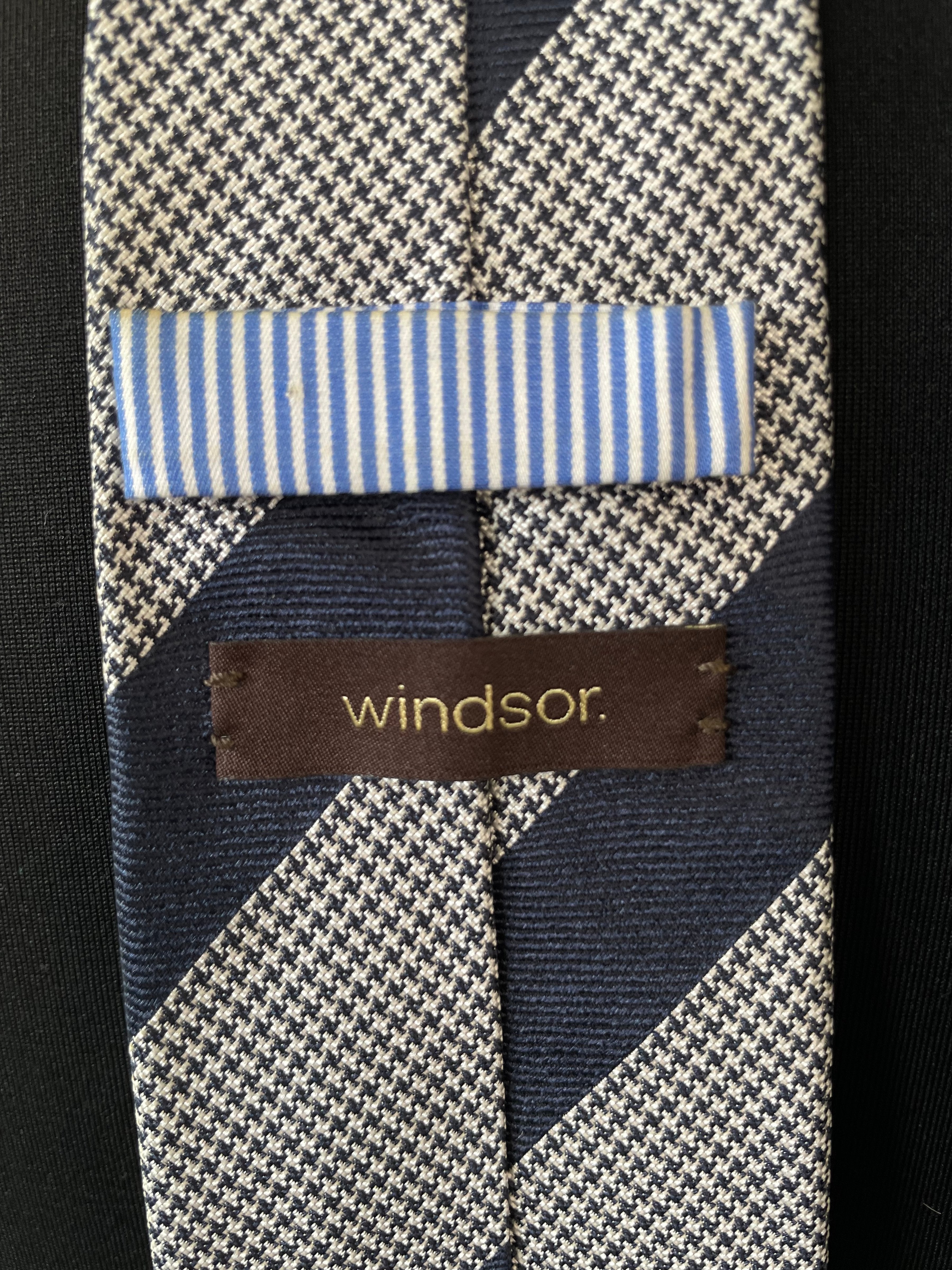 Windsor Tie Basic, Navy/Grey, 156cm x 7.5cm, 100% Silk, Very Good Condition