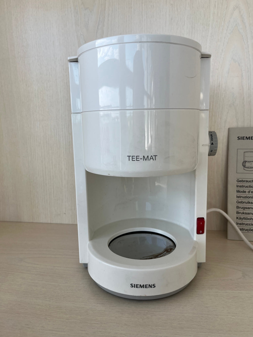 Siemens TA90 Coffee Machine, White, 4 Cups, Normal Use