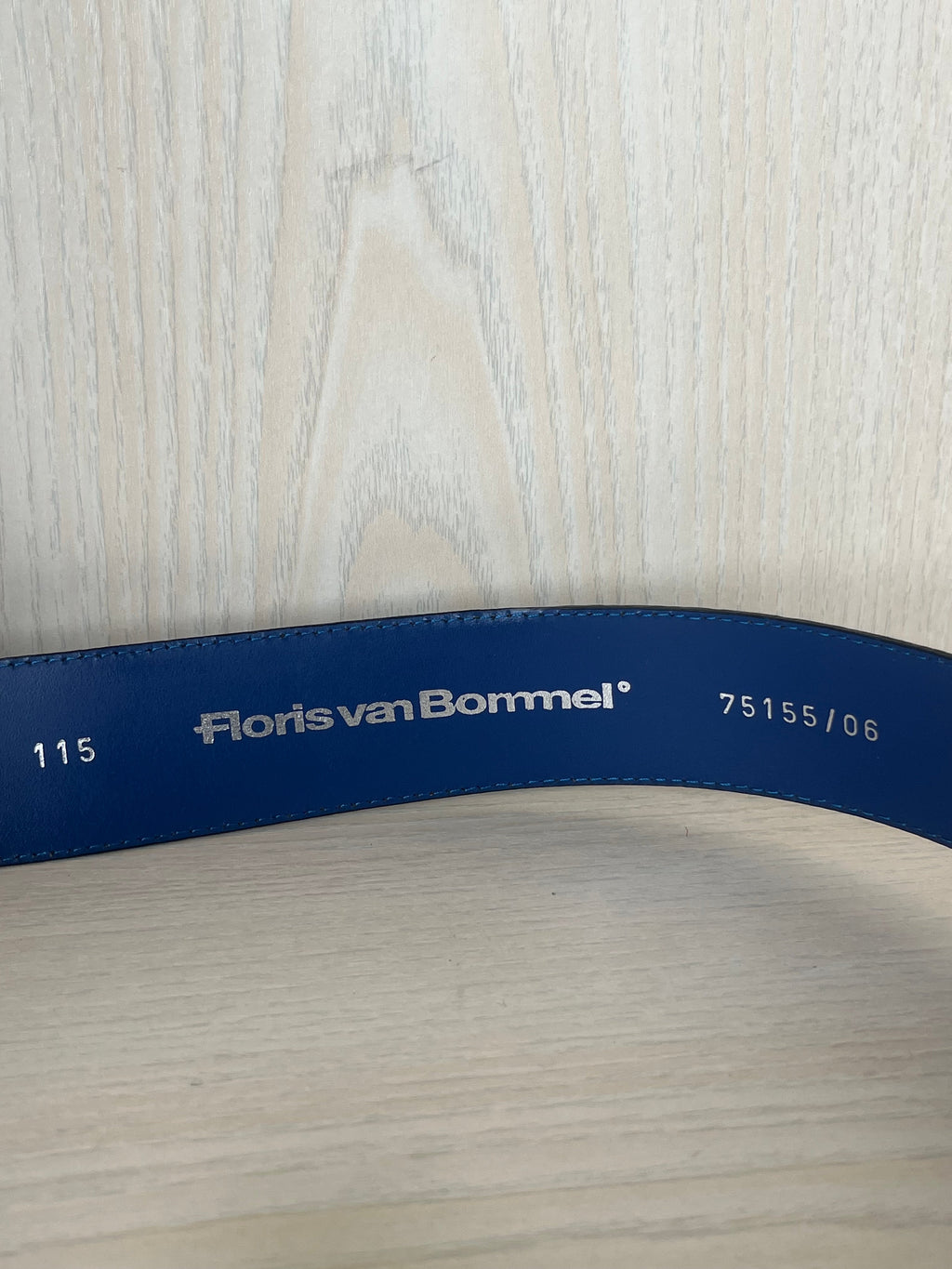 Floris van Bommel Gürtel 75155, Blau, Schlangenleder, 115 cm, Sehr guter Zustand