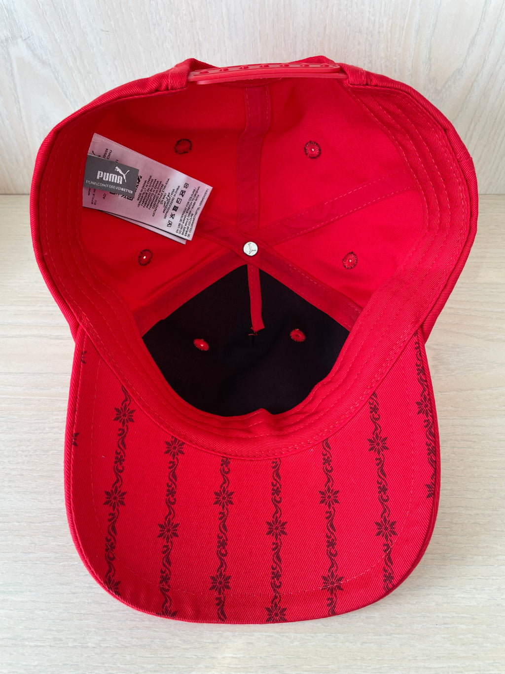 Puma Swiss Soccer Team Cap, Red, Like New