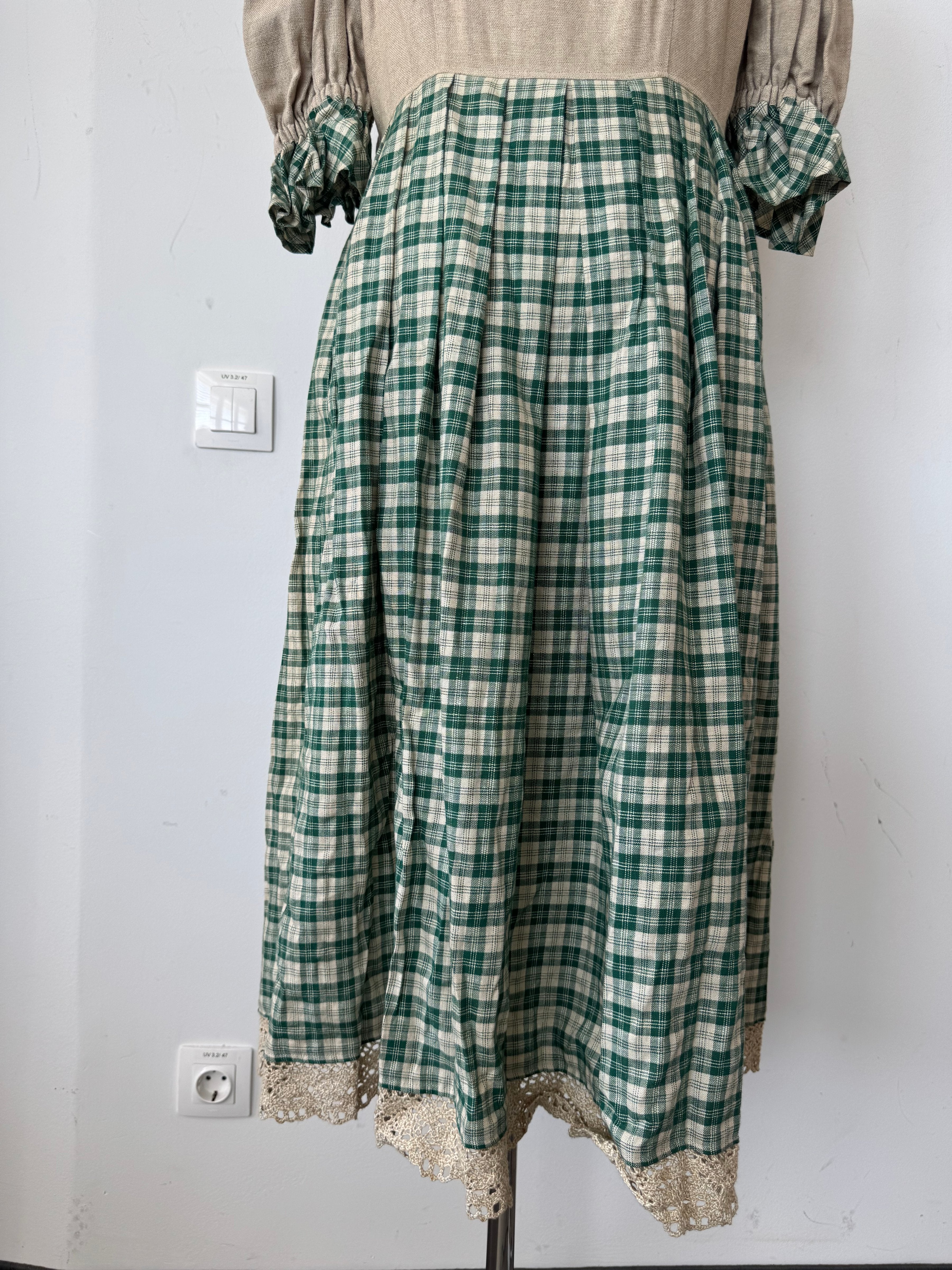 Your Sixth Sense Traditional Dirndl Dress M Beige Green Linen Very Good Condition