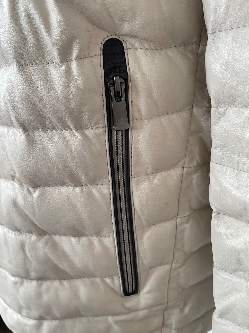 LLOYD Men's Quilted Lamb Leather Jacket, Ice White, XL, Very Good Condition