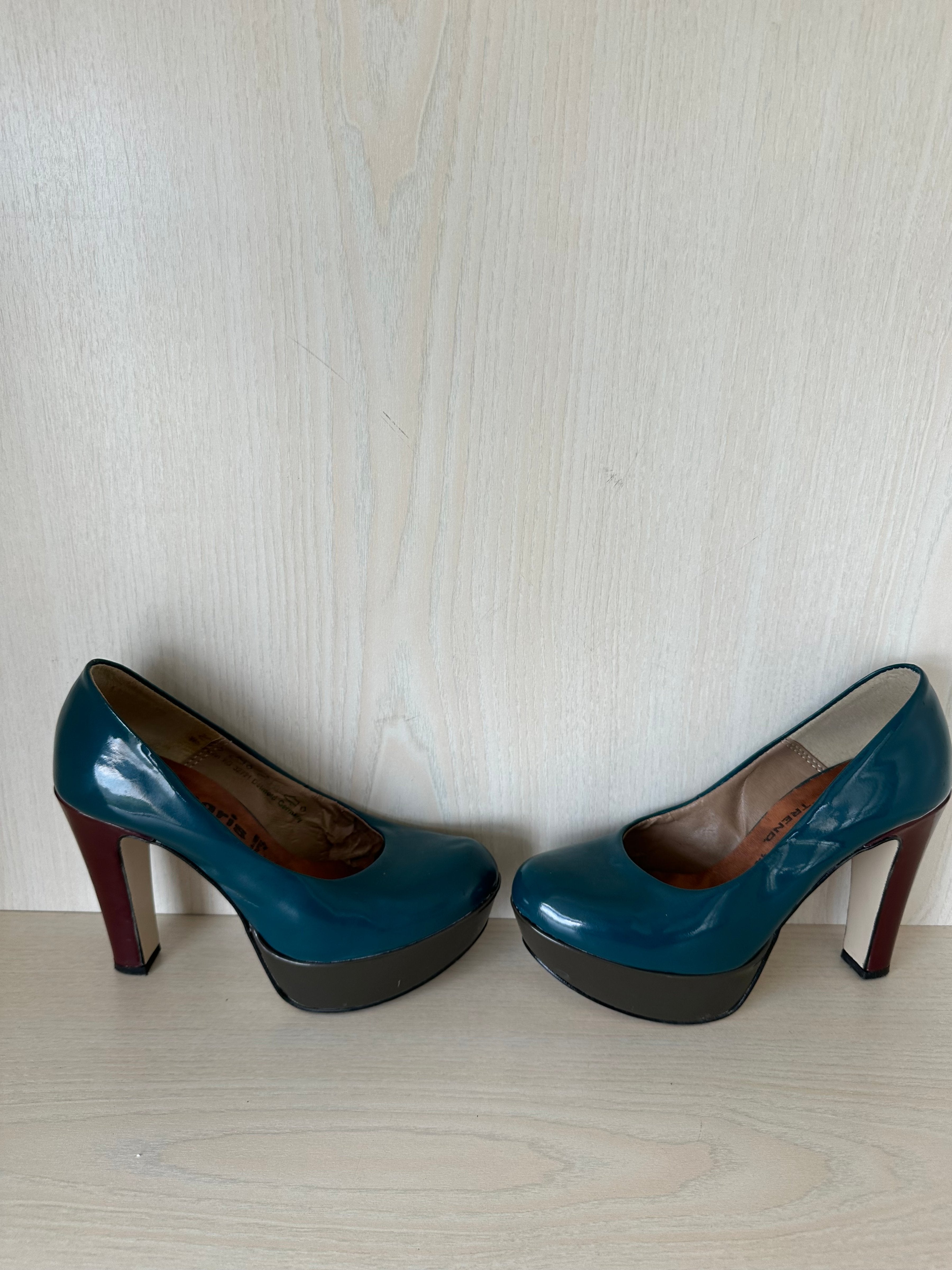 Tamaris Trend Pumps, Teal, Size 36 EU, Poor Condition