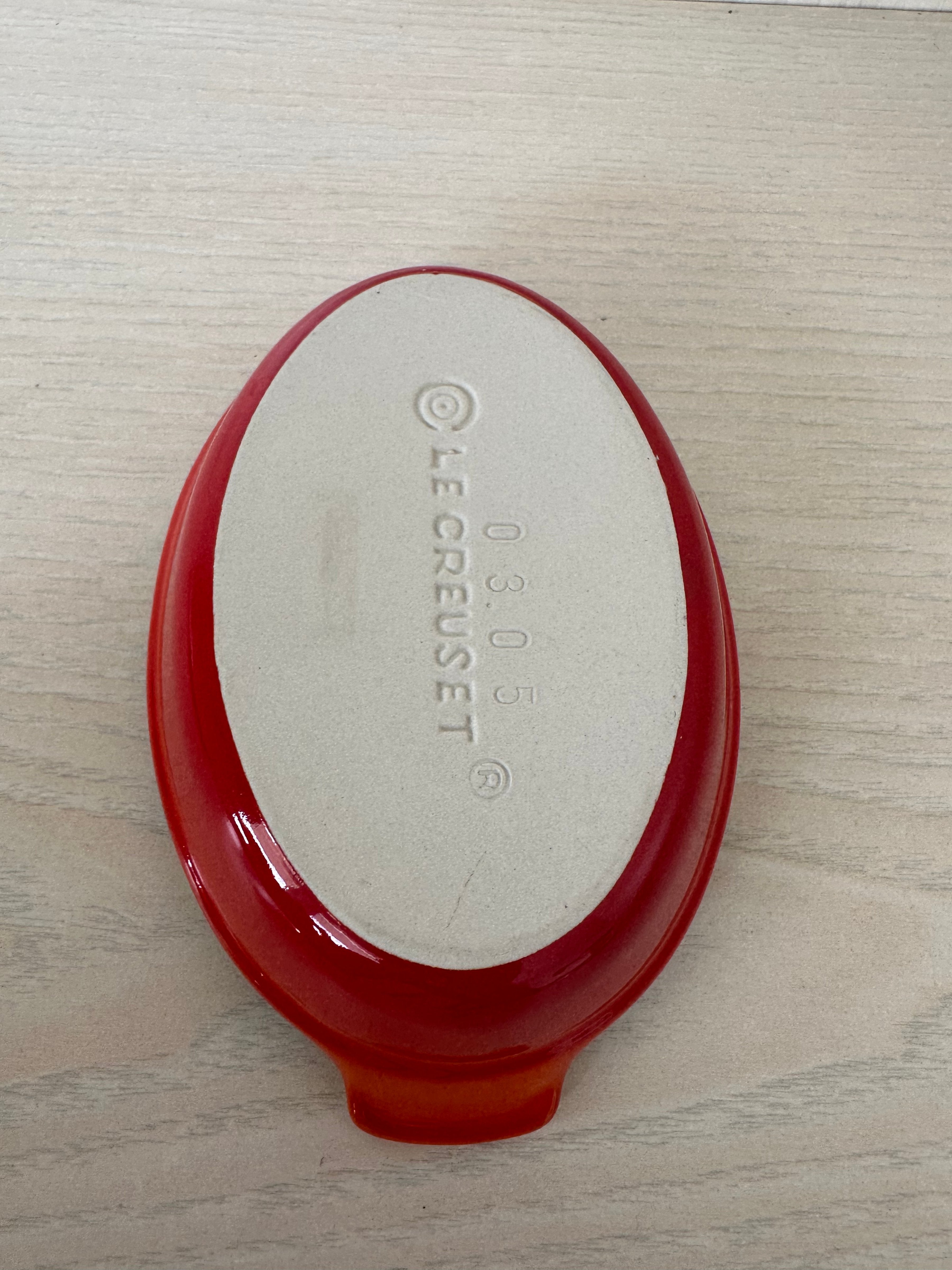 Le Creuset Stoneware Petite Oval Dish 200ml Cherry Red Like New