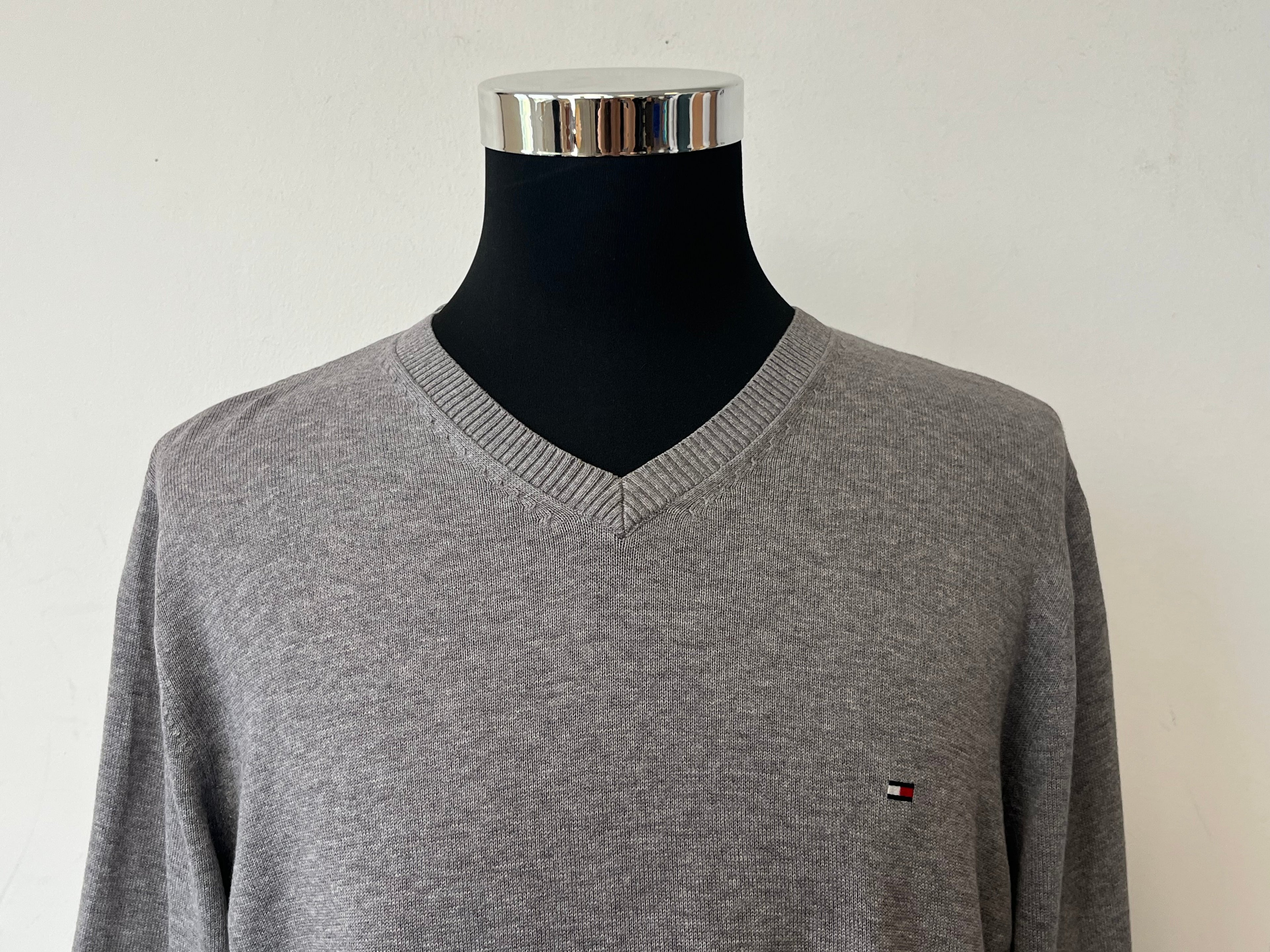 Tommy Hilfiger Cotton V-Neck Sweater, Grey, Size L, Very Good Condition