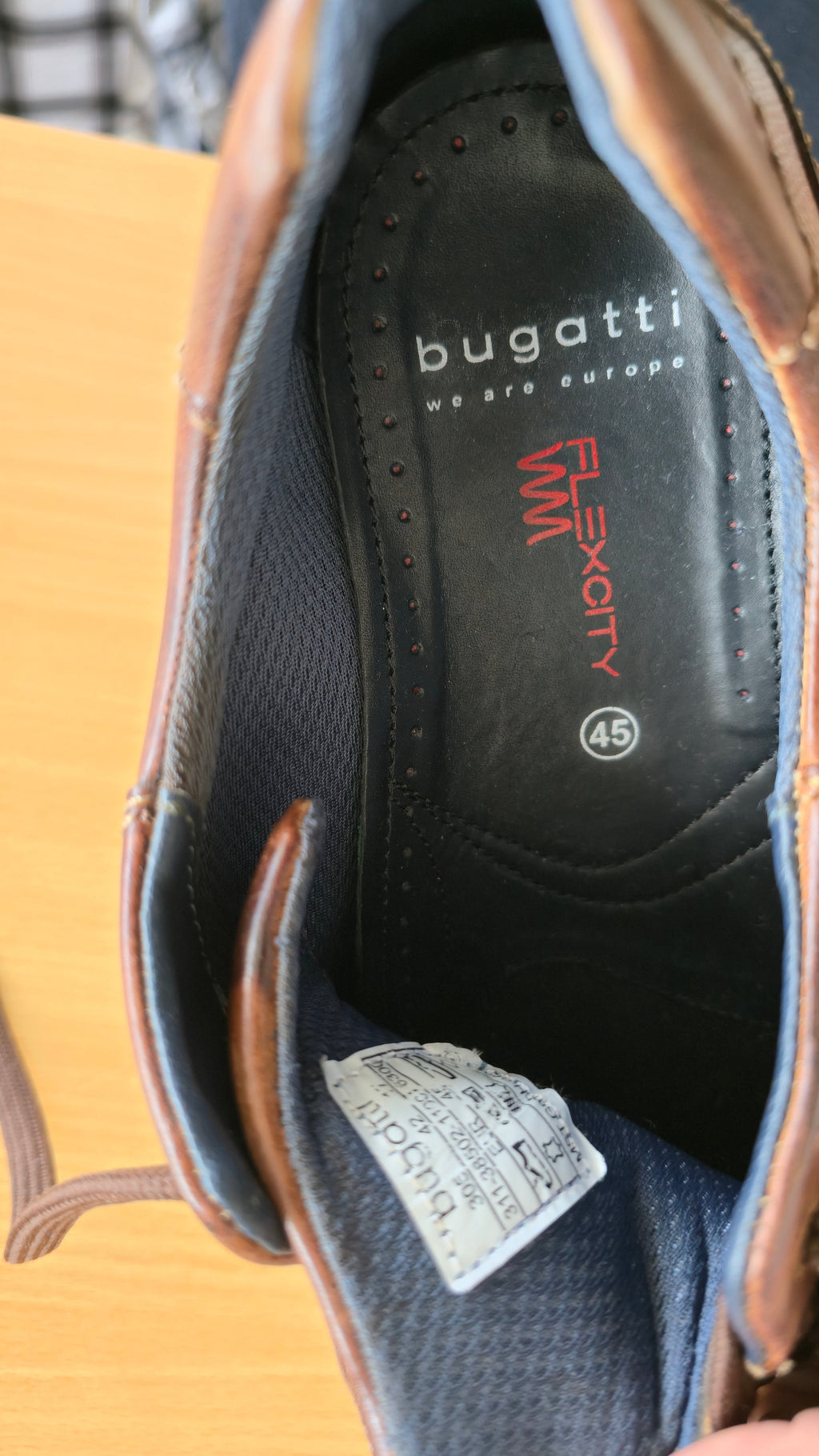 Bugatti Flexcity Sneaker Braun EU 45 Leder Sehr Gut