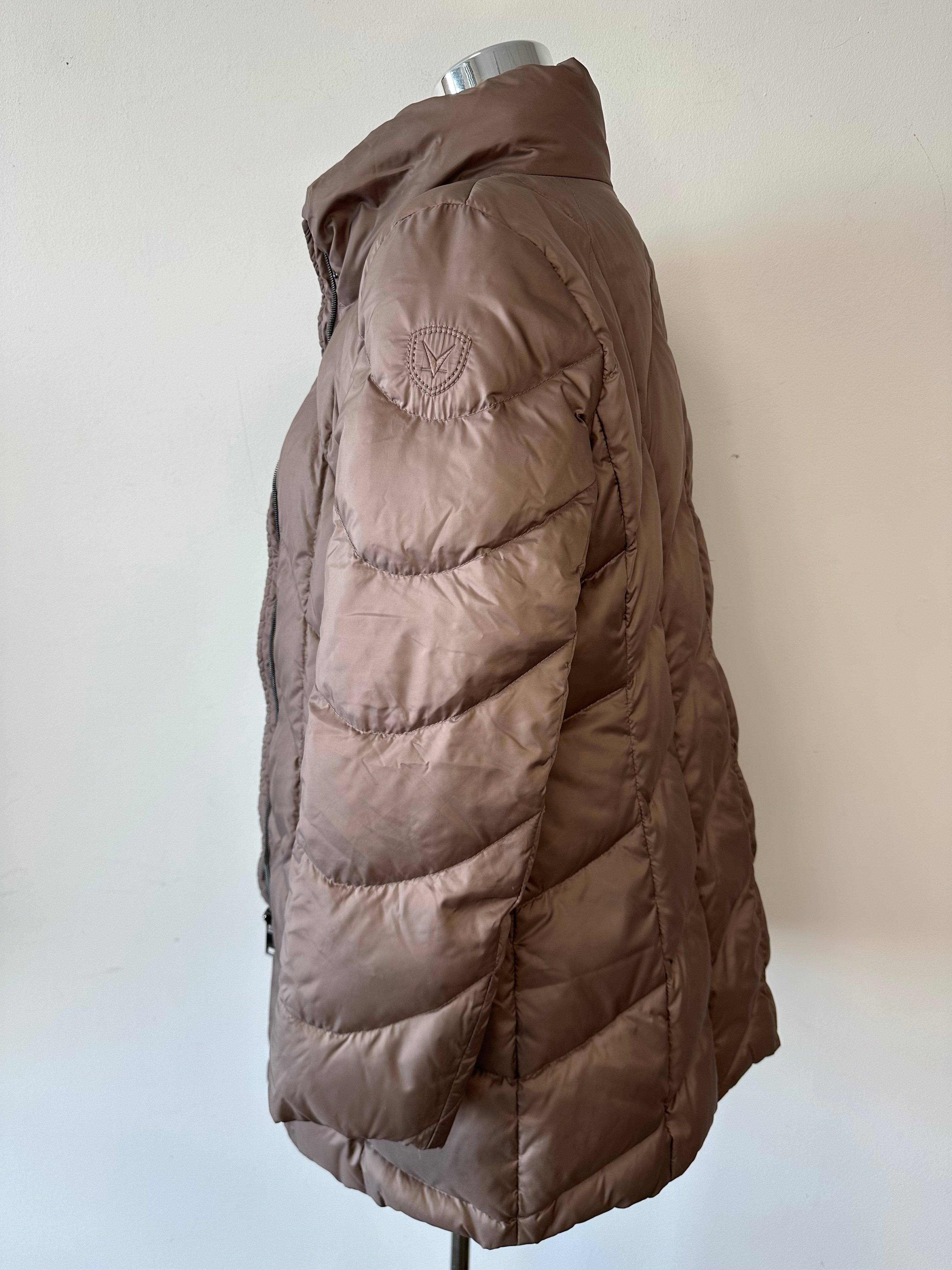 Fuchs Schmitt Women’s Down Coat Size 40/M – Taupe, Very Good
