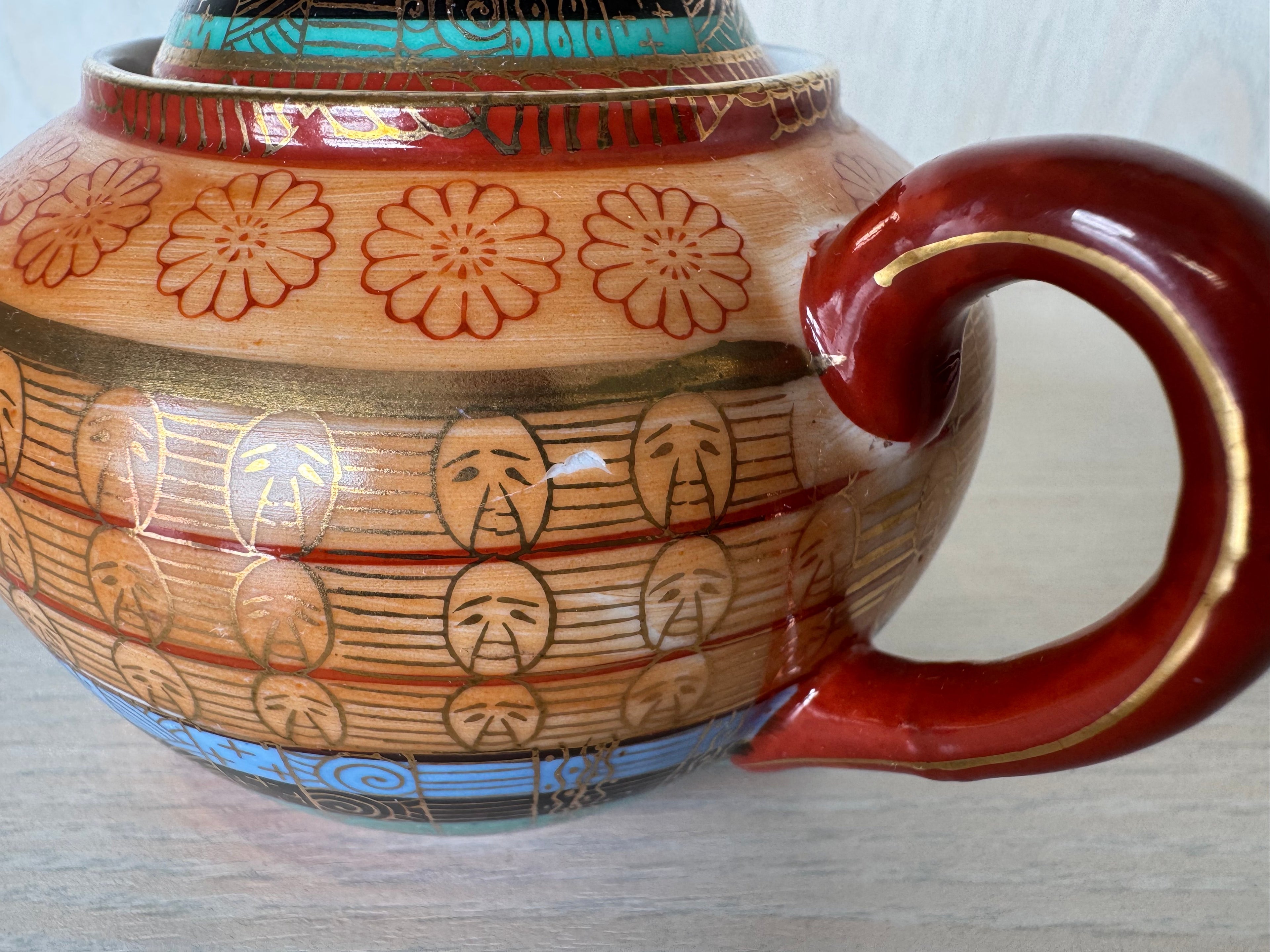 Japanisches Porzellan Tee-Set Nippon Tokusei, Zuckerdose & 6 Teller, sehr gut
