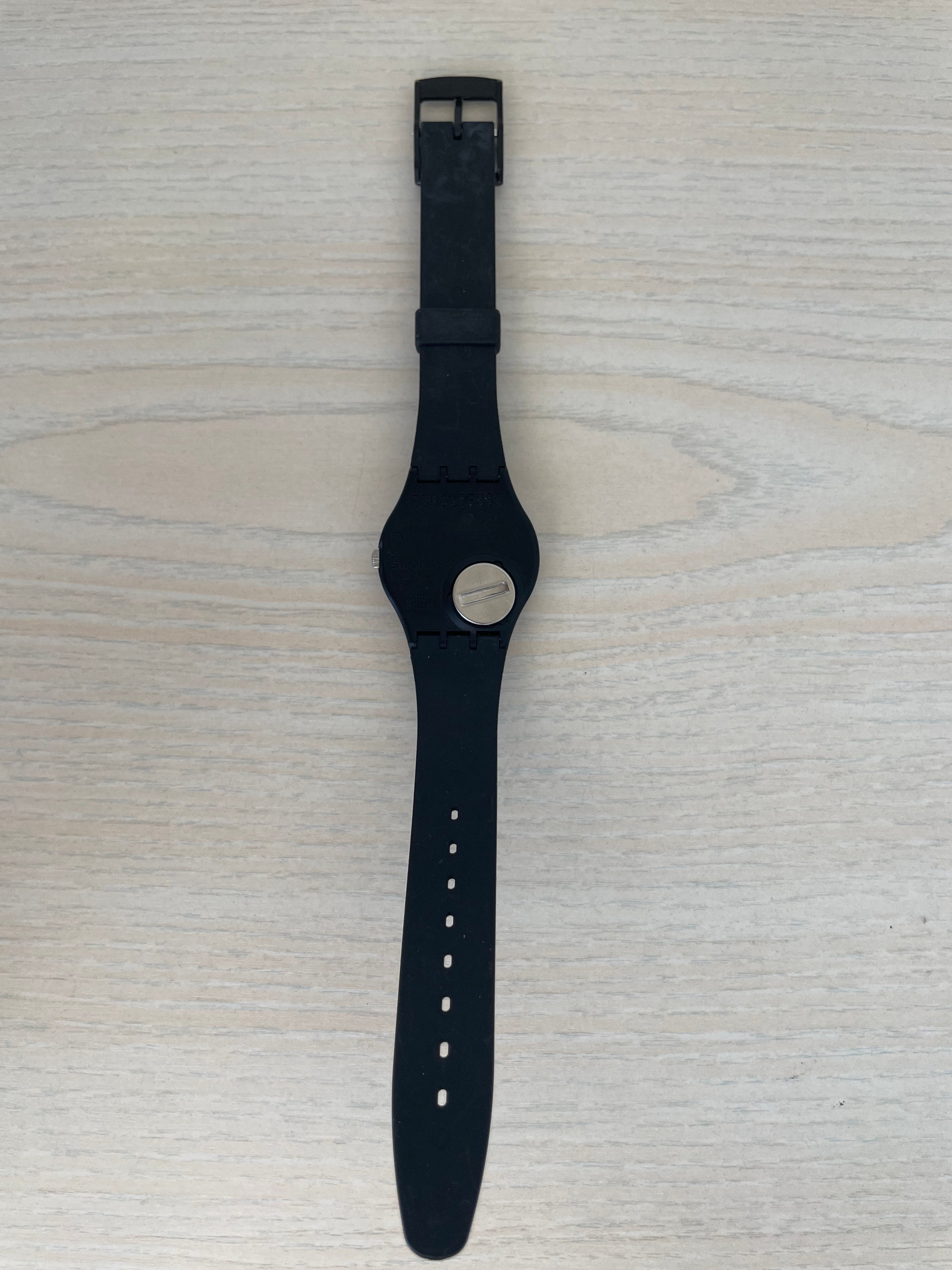 Swatch Uhr GB417 Turnover, 34mm, Sehr Gut, Batterien inkl., Kratzer am Band