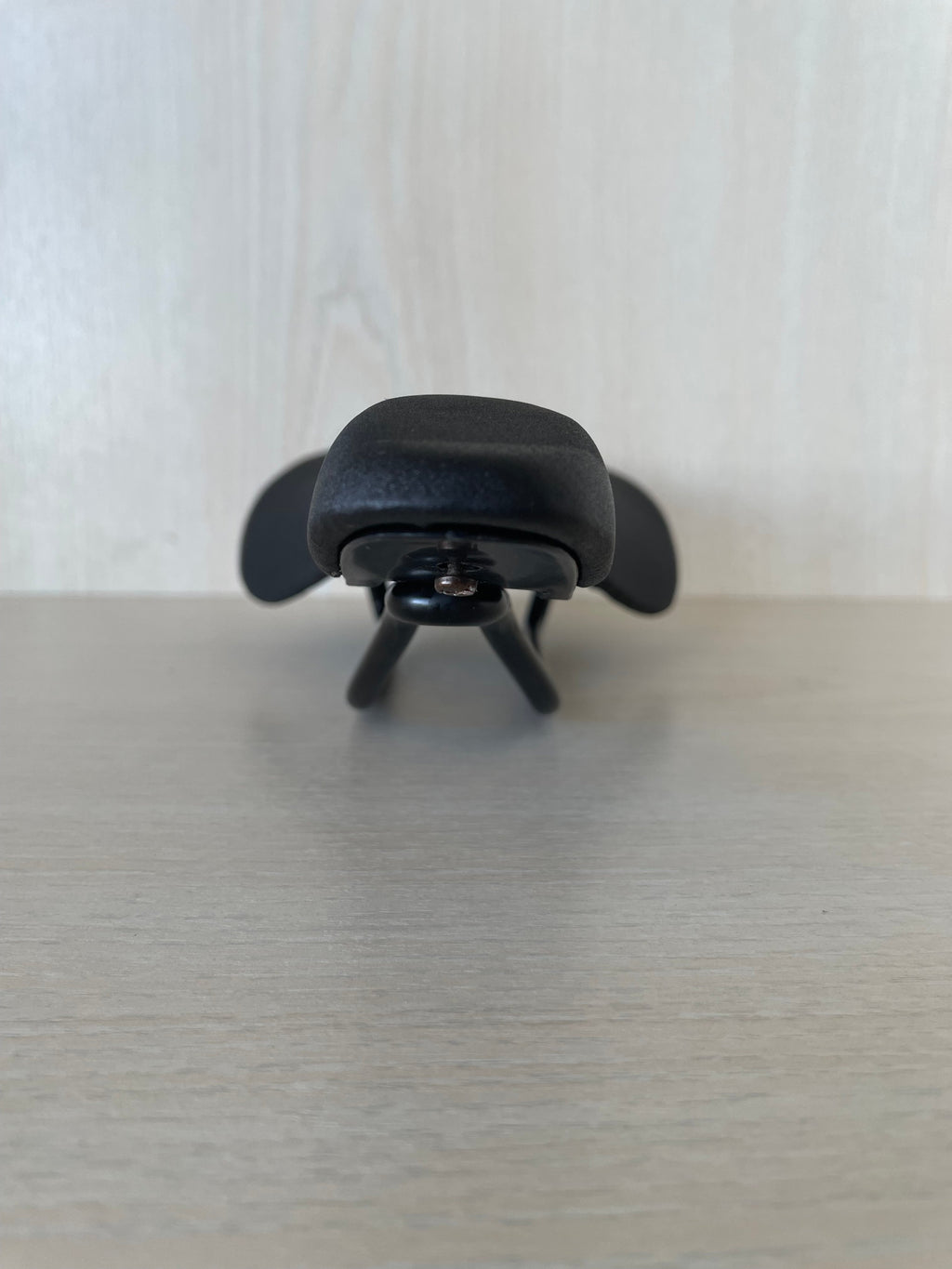 Schwarzer Selle Italia Turbo Bullitt Sattel – Chevron & Punktmuster – Sehr Gut
