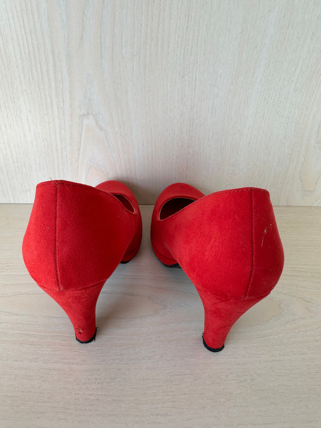 Gil Peterson Red Leather Stiletto, Size 36 EU, Very Good Condition