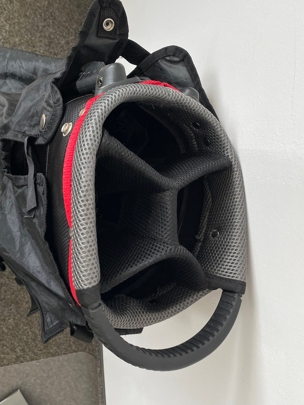 Big Max Golfbag Heaven Seven G, Schwarz/Rot, Sehr Gut, Höhe 87 cm