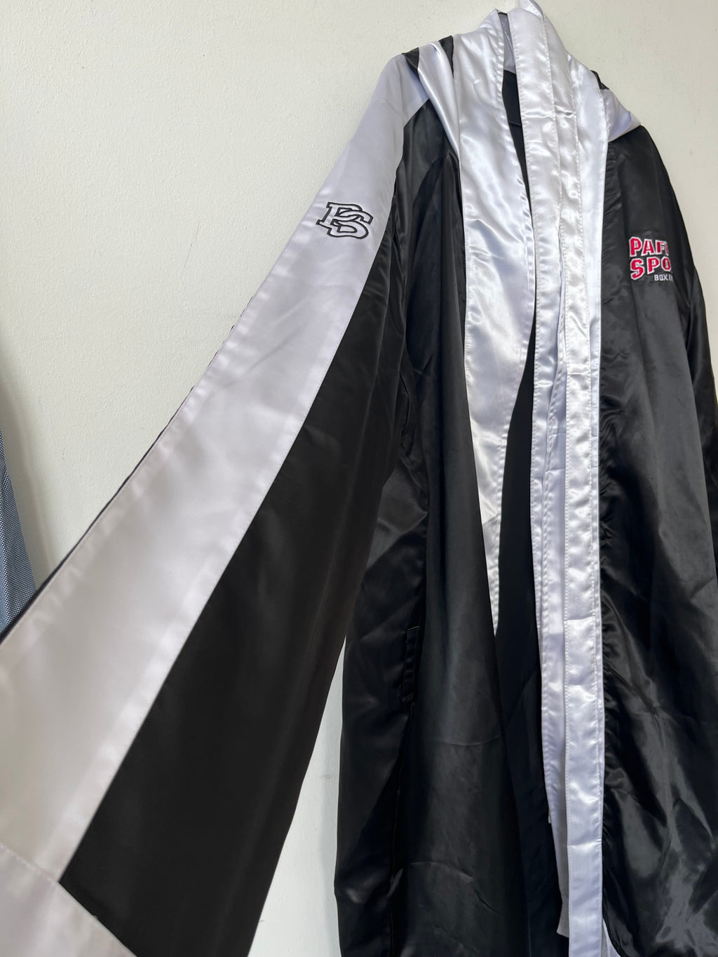 Paffen Sport Satin Boxing Robe, Black/White, Hood & Belt, Very Good Condition