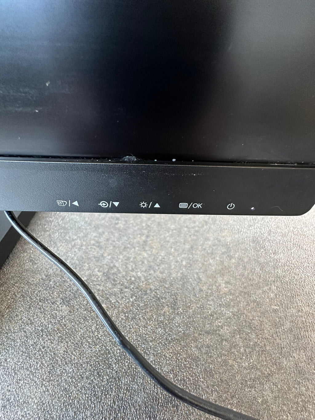 Philips 32E1N1100L 32 LCD Monitor Black Very Good Condition