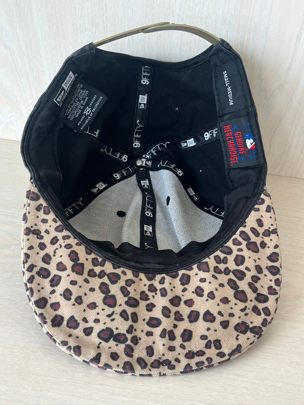 New Era 9FIFTY Cap NY Yankees Schwarz Leopard S-M Gebraucht